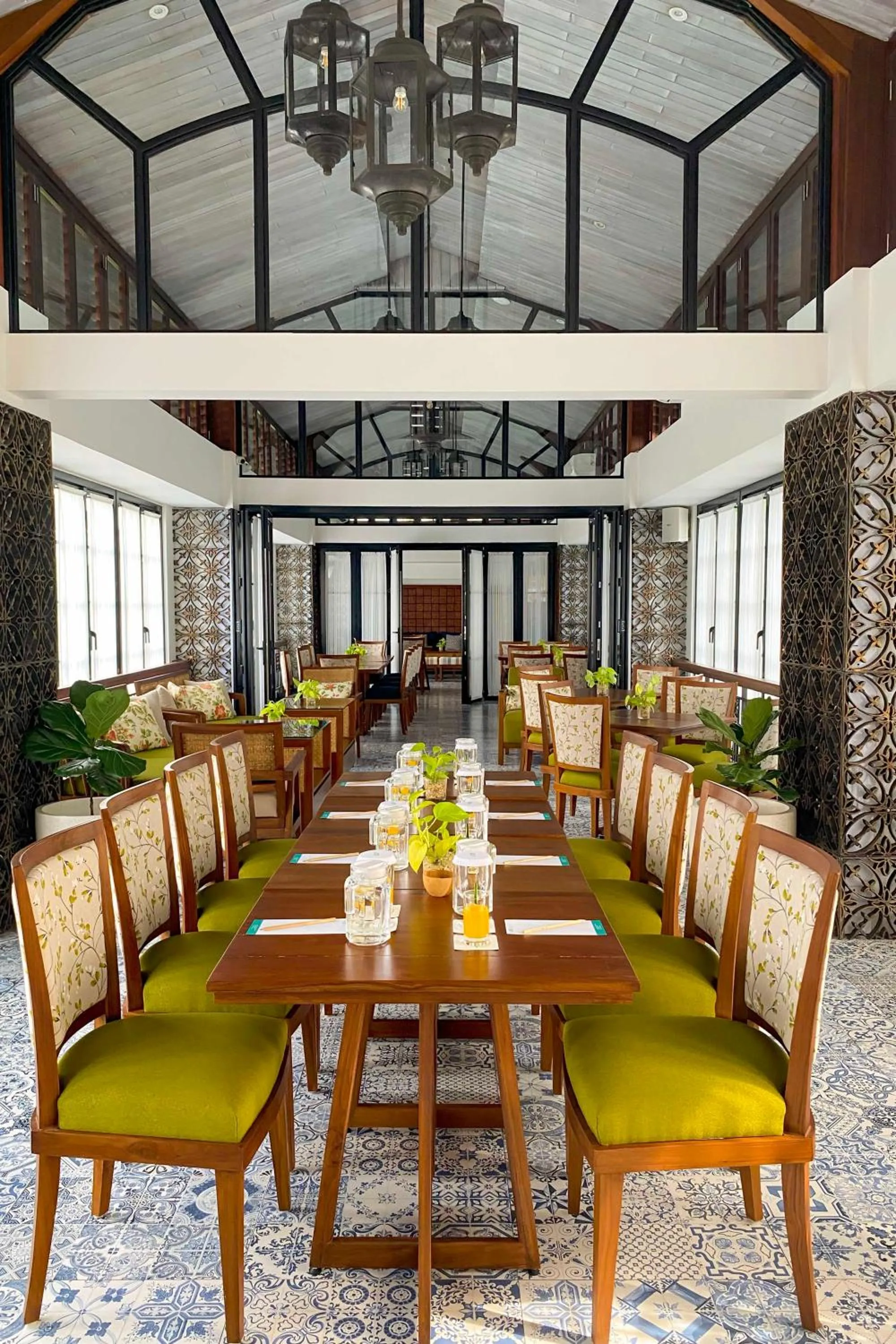 Lounge or bar in THE 1O1 Yogyakarta Tugu