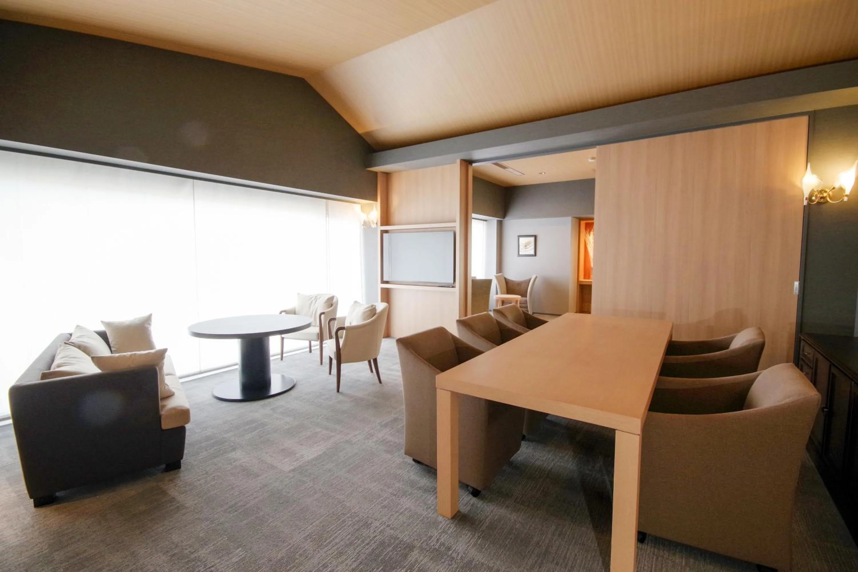 Living room in Tokiwa Hotel