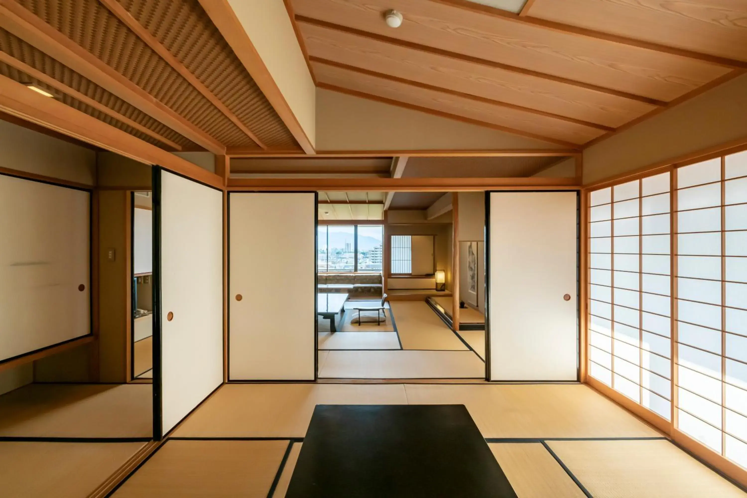 Japanese-Style Room in Tokiwa Hotel Japanese-Style Room in Tokiwa Hotel