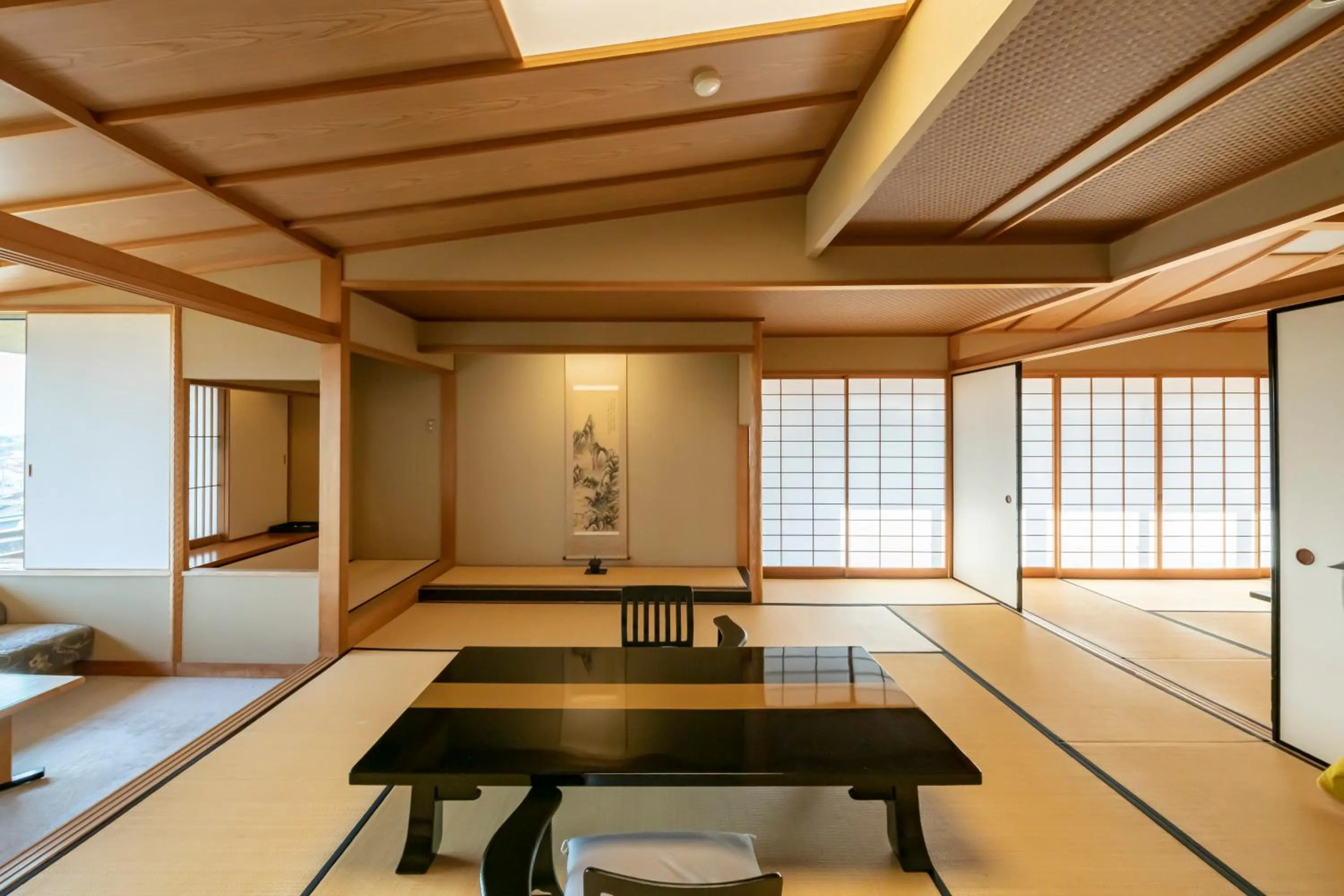 Photo of the whole room, Bed in Tokiwa Hotel