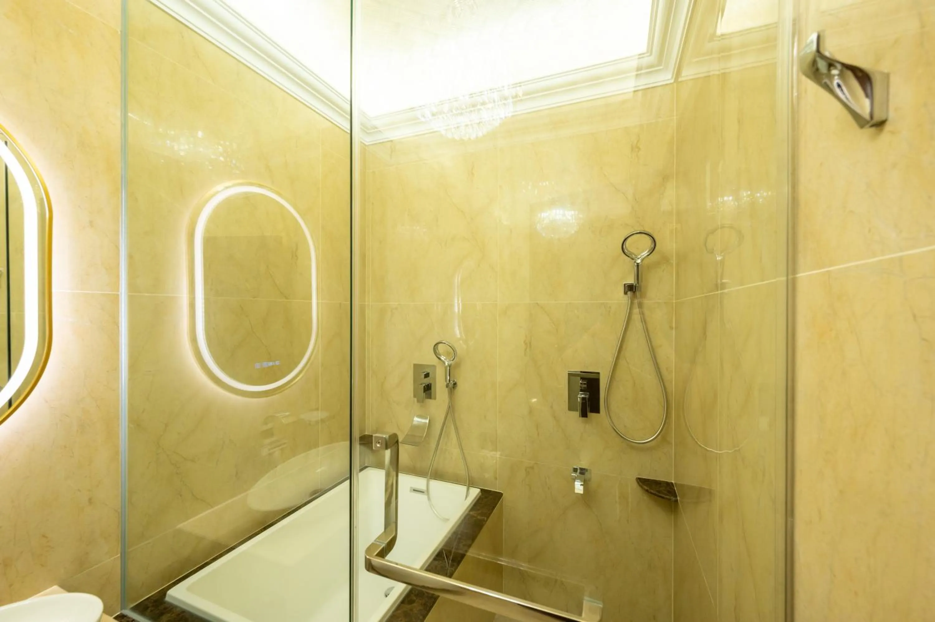 Shower in Ritz Residence, Imago Mall Loft B