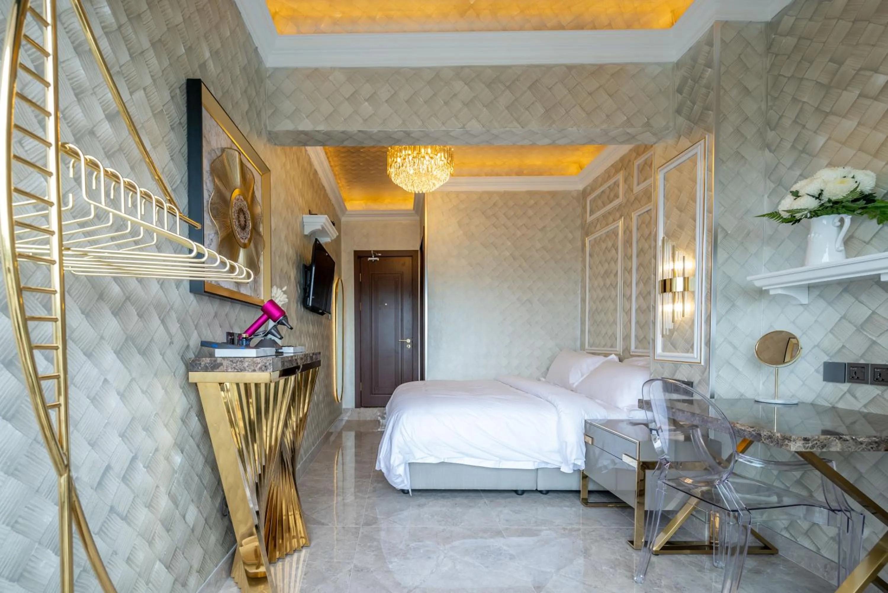 Bed in Ritz Residence, Imago Mall Loft B