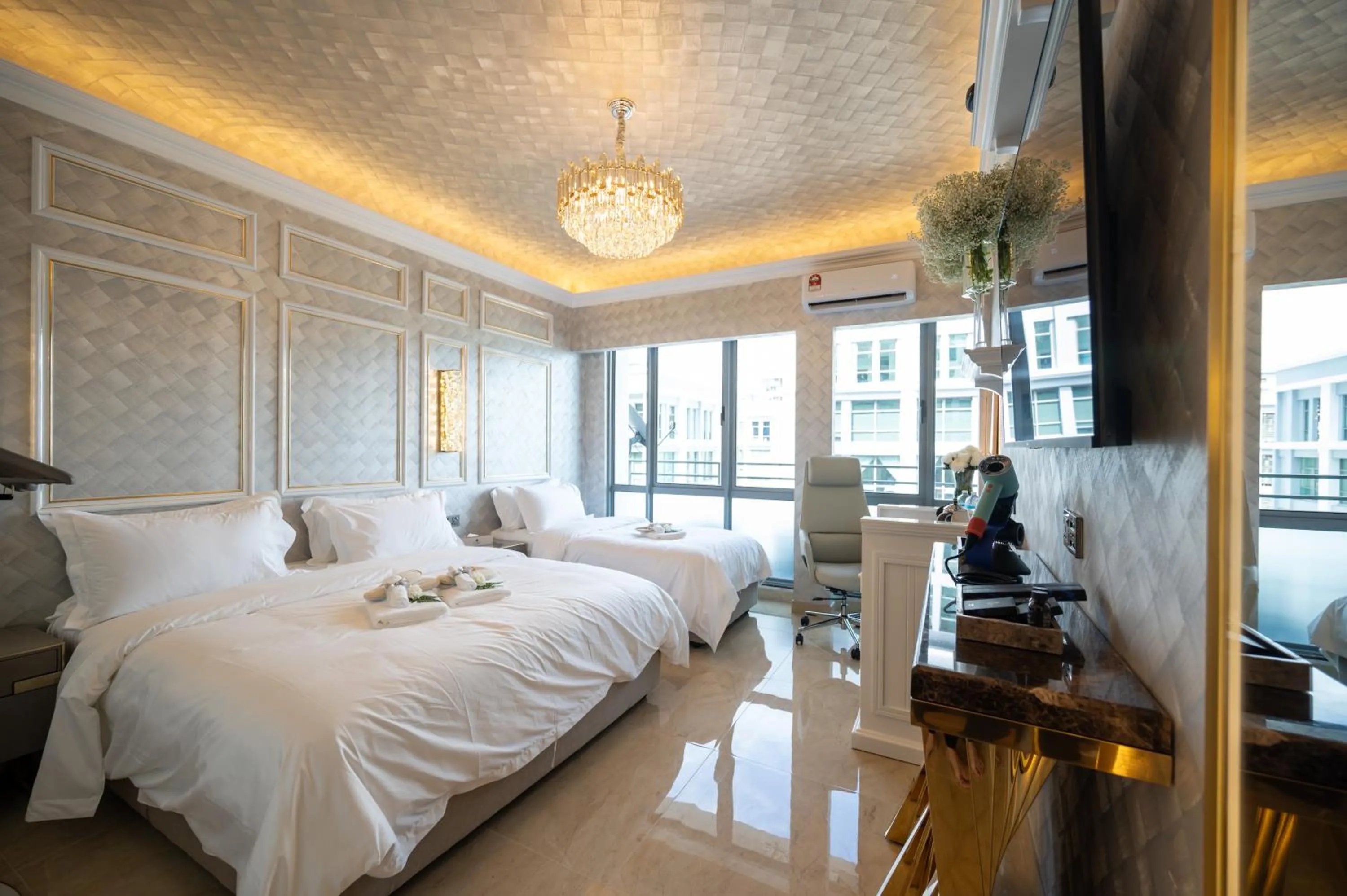 Bed in Ritz Residence, Imago Mall Loft B