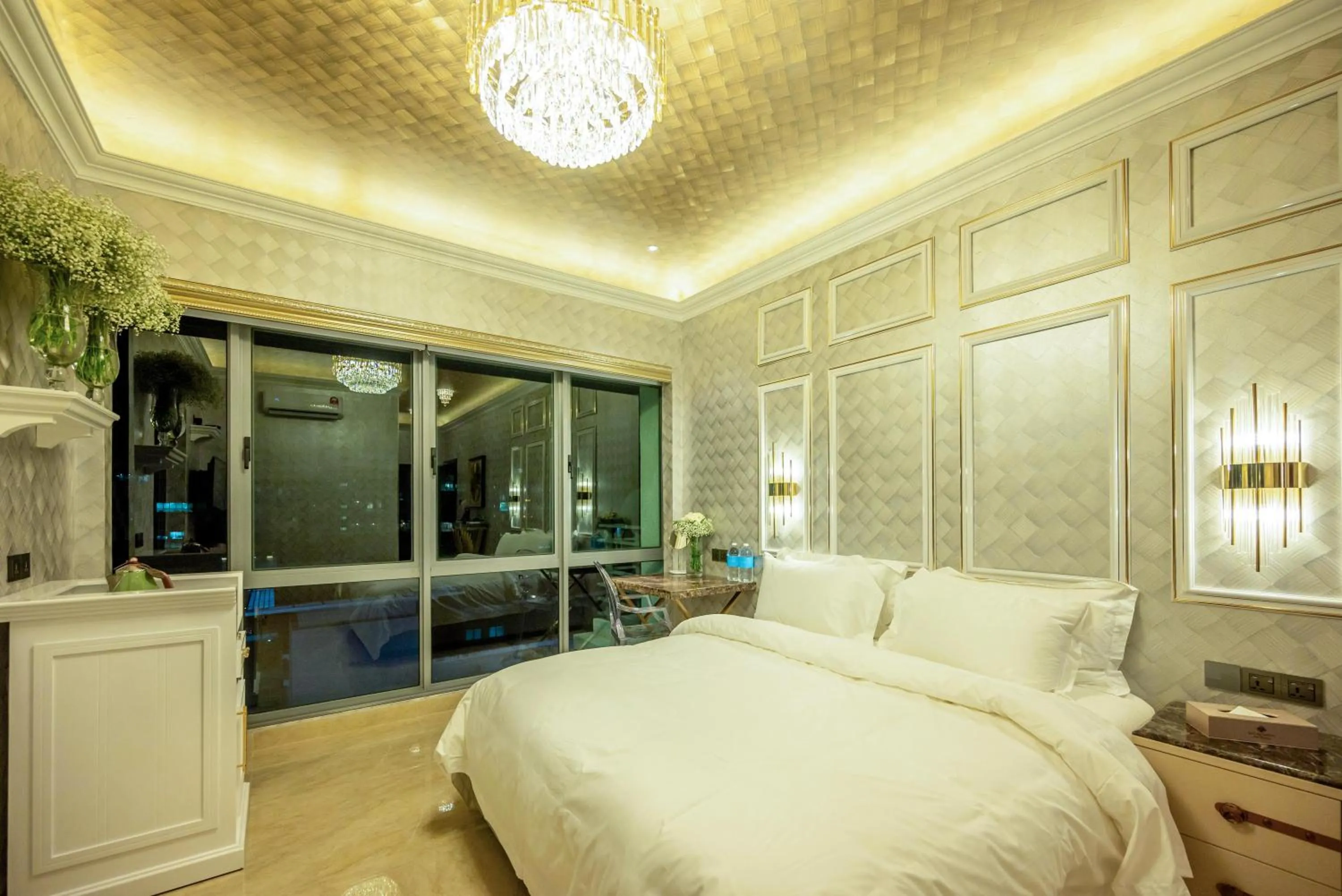Bed in Ritz Residence, Imago Mall Loft B