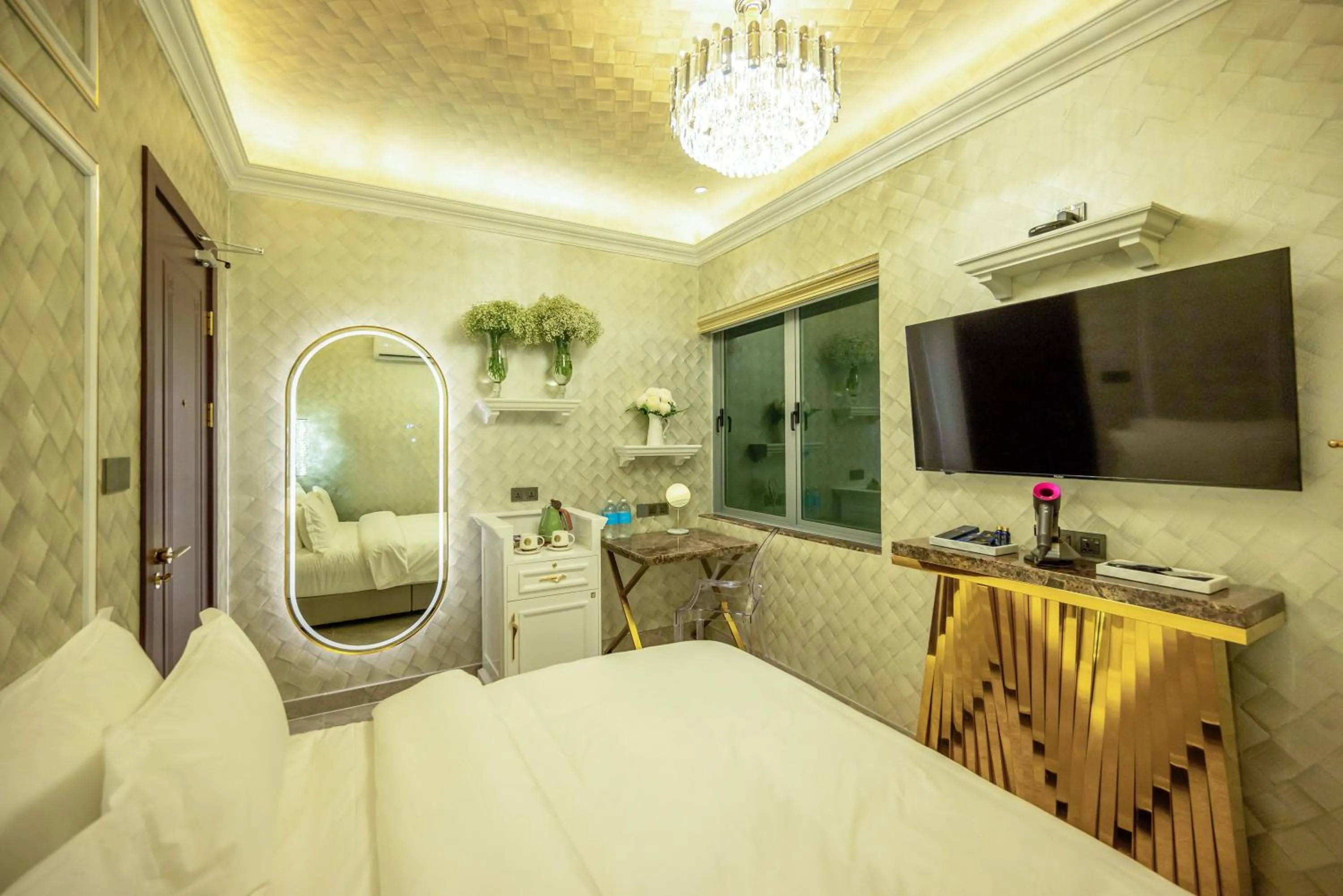 Bed in Ritz Residence, Imago Mall Loft B