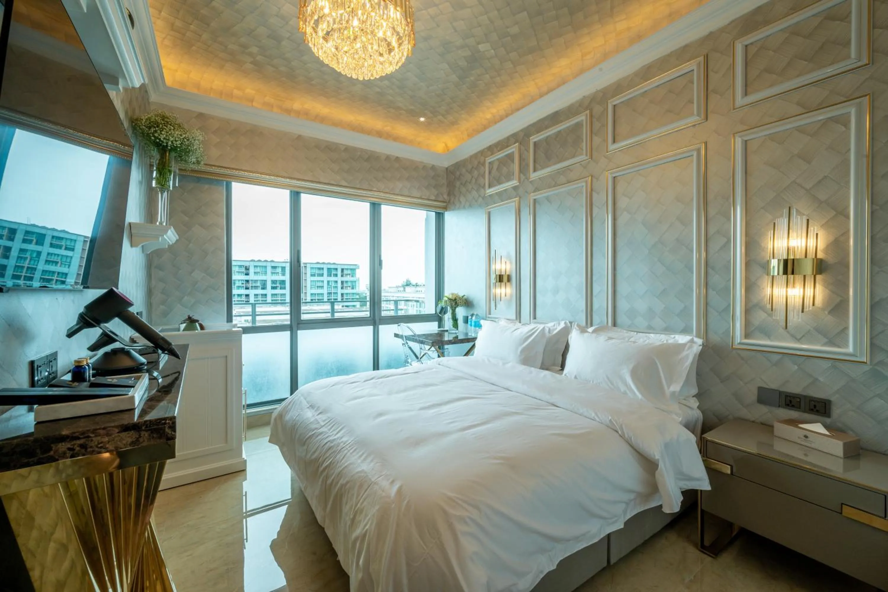 Bed in Ritz Residence, Imago Mall Loft B