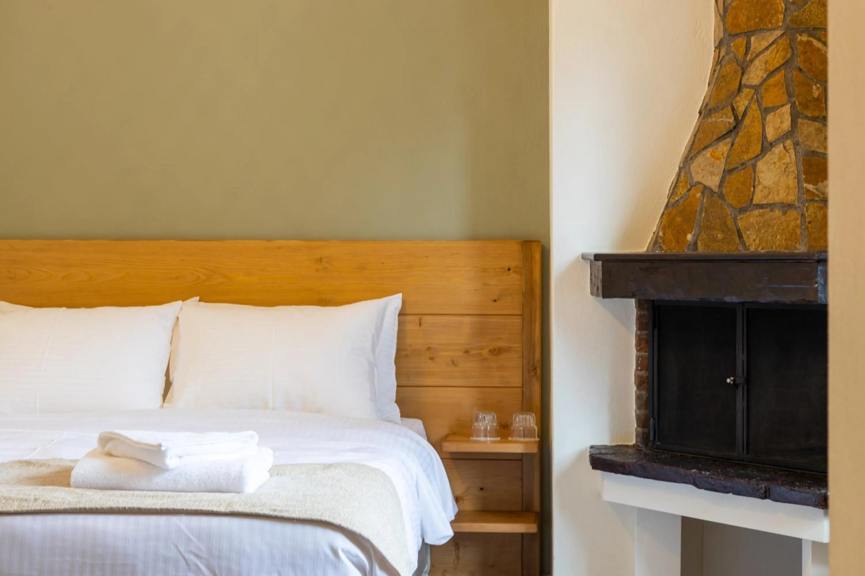 Bed in Hotel Katafigio