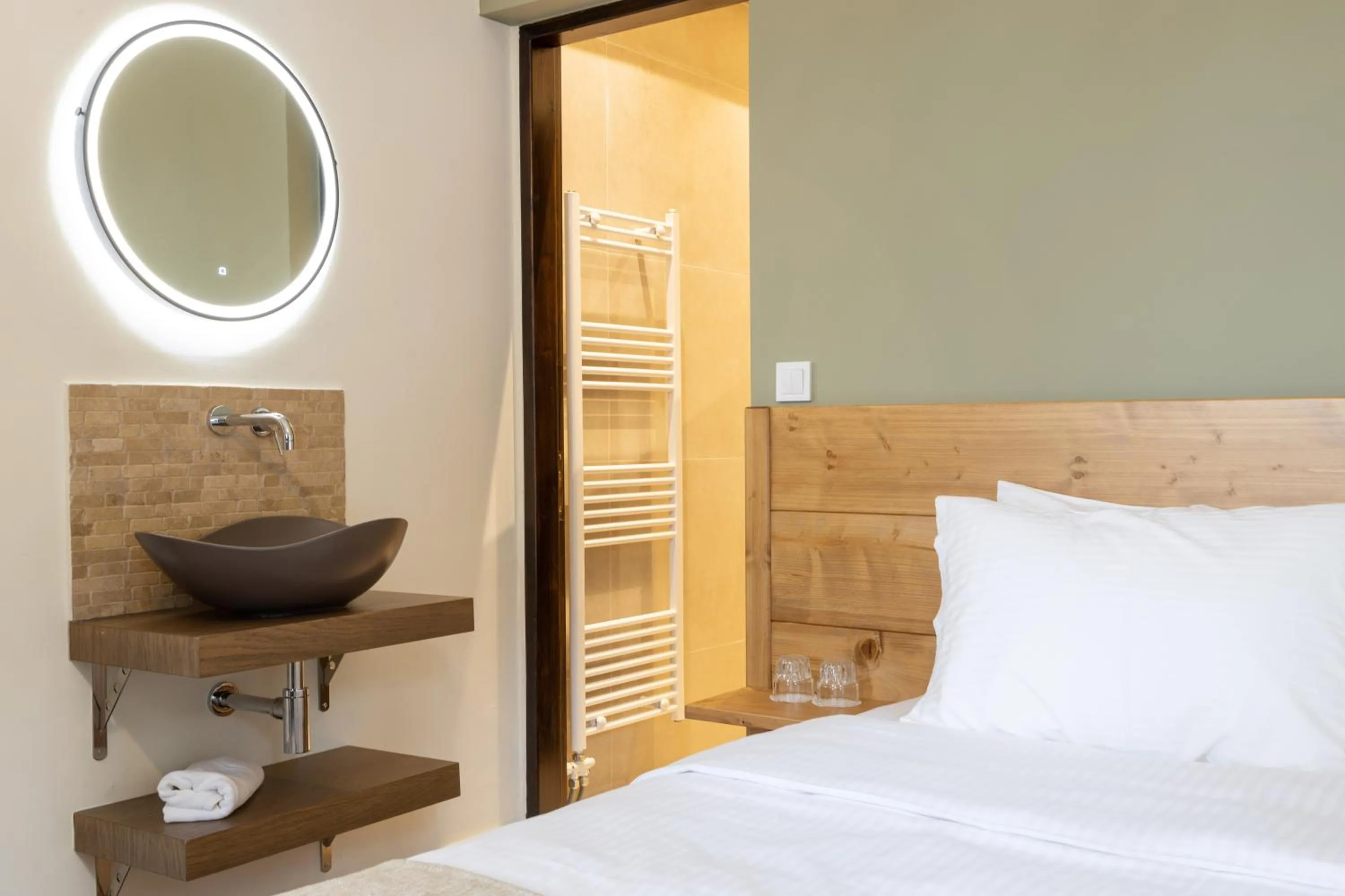 Bed in Hotel Katafigio