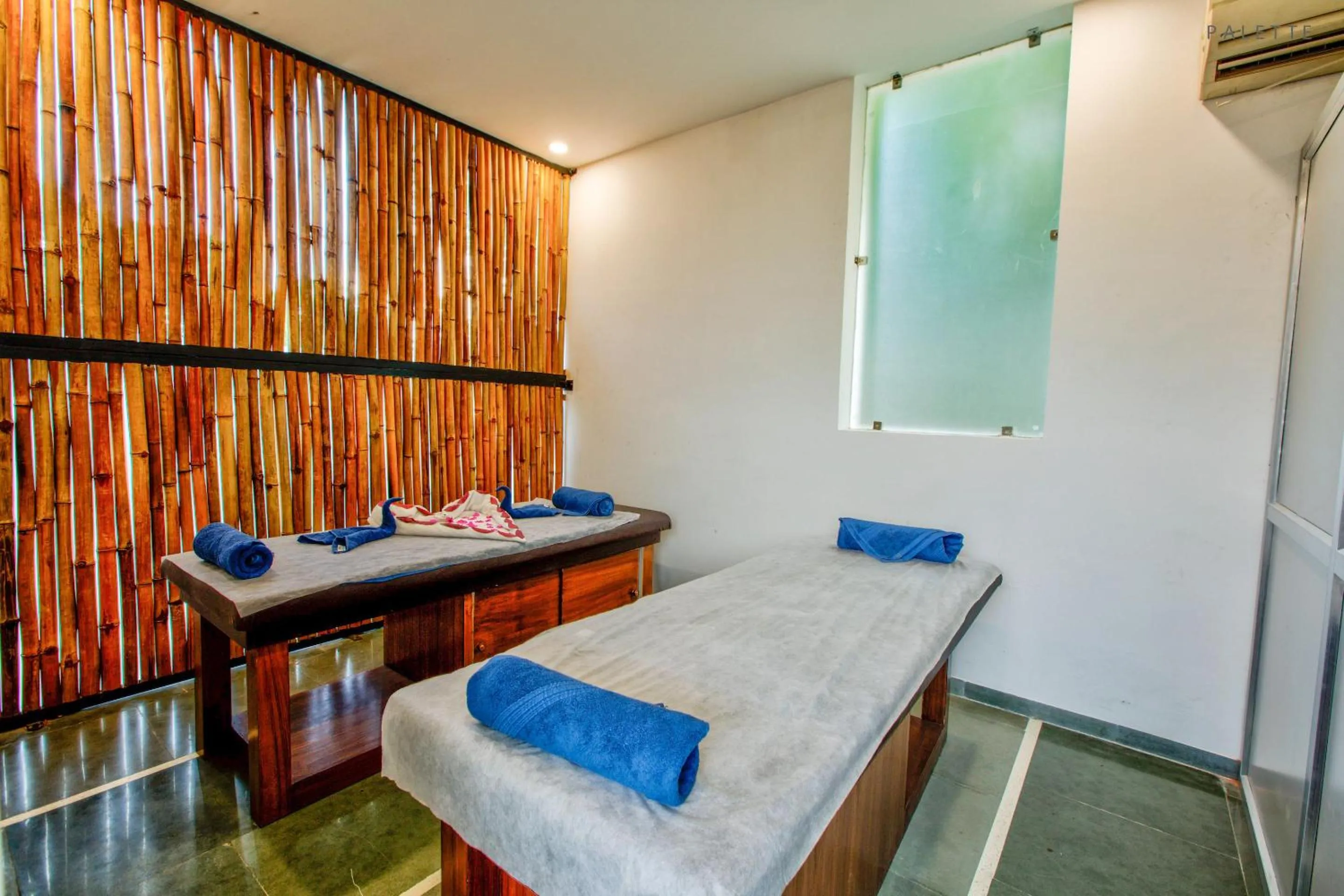 Massage in The Cloyster Resort and Spa