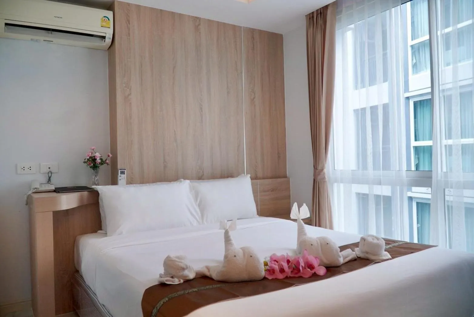 Photo of the whole room, Bed in D Eco Wellness Center