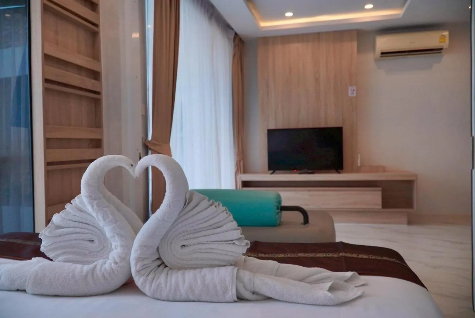 Photo of the whole room, Bed in D Eco Wellness Center