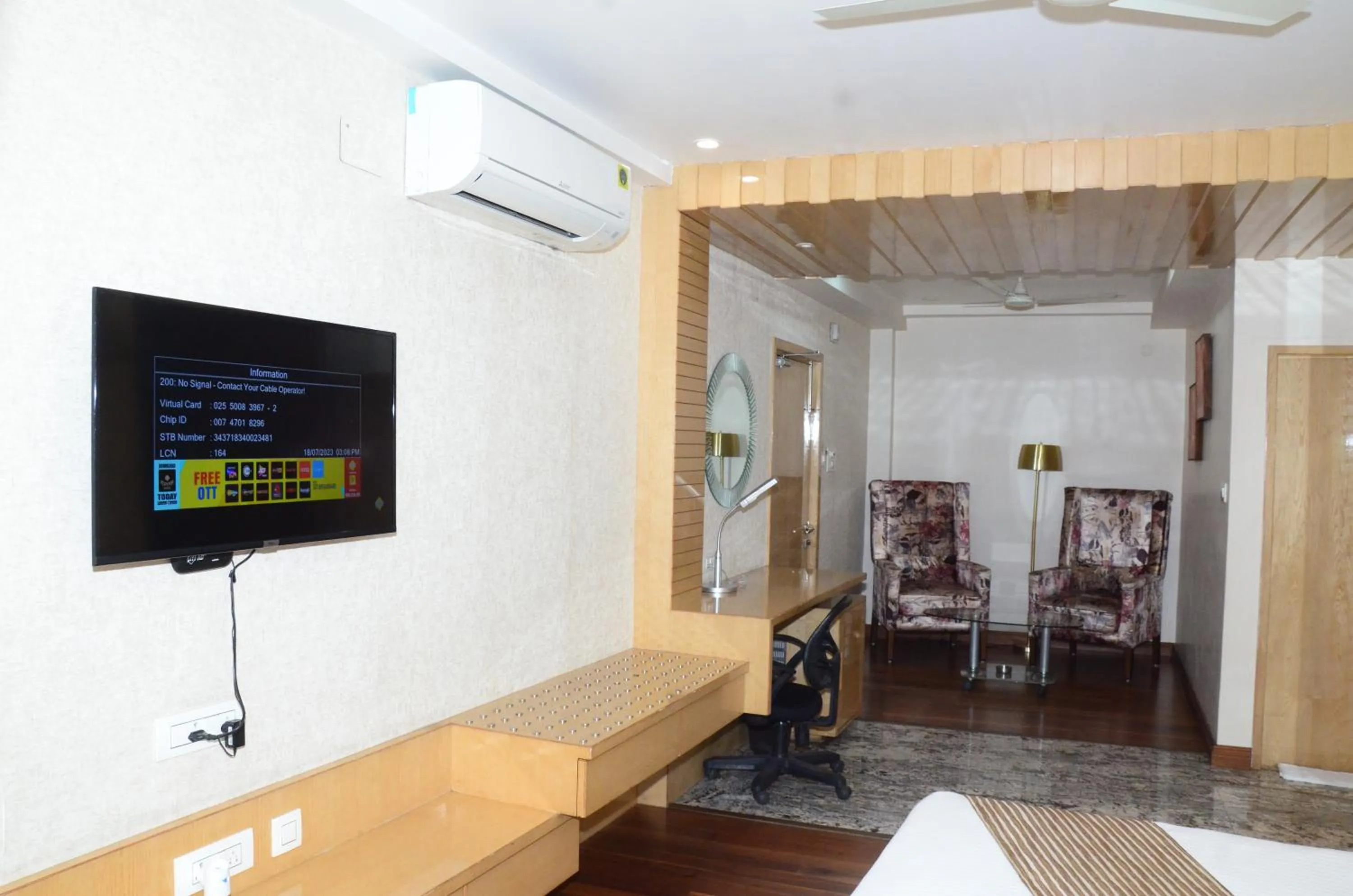 TV and multimedia in CRYTSAL RESIDENCY