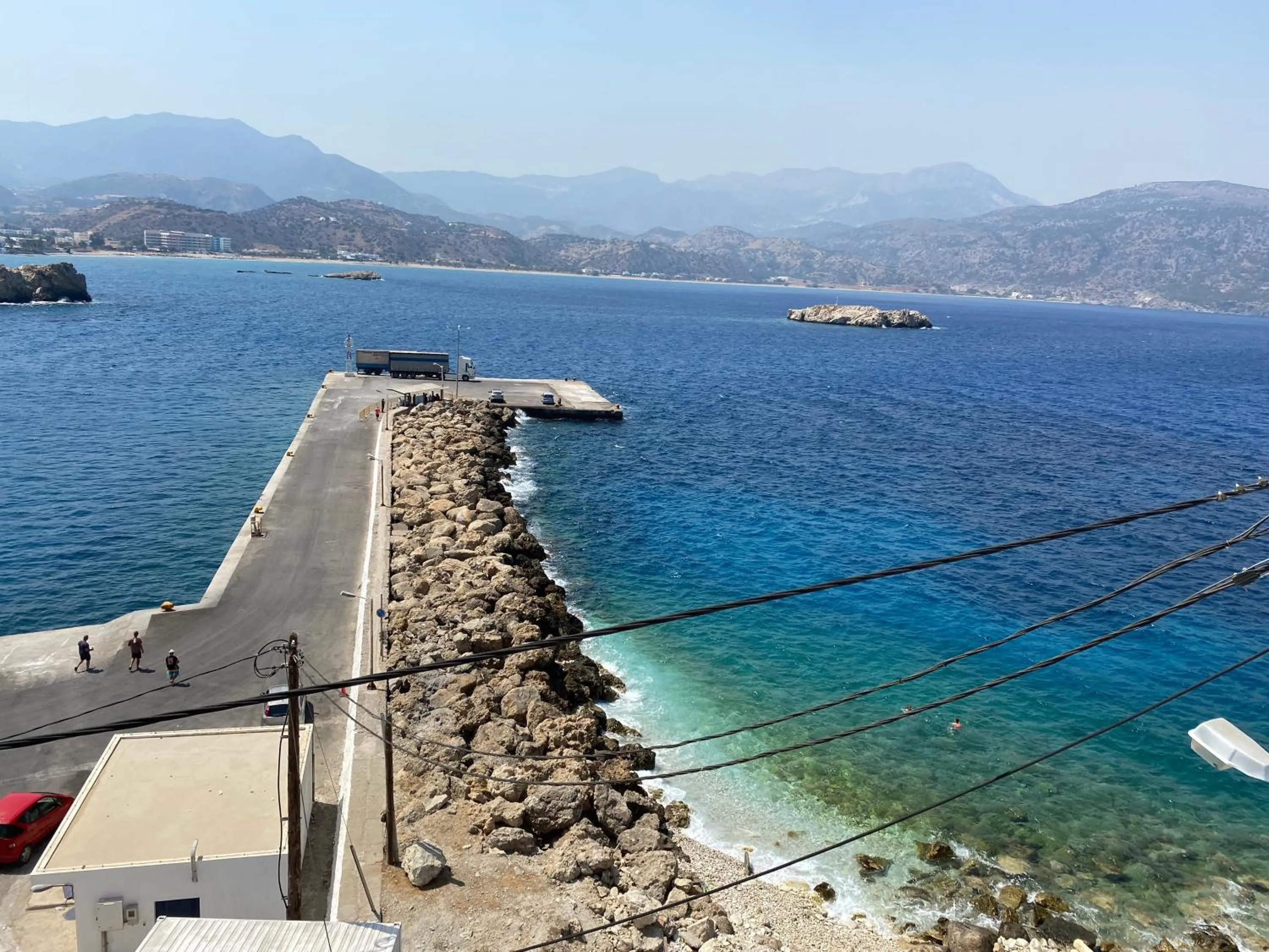 Dolphin Hotel Apartments