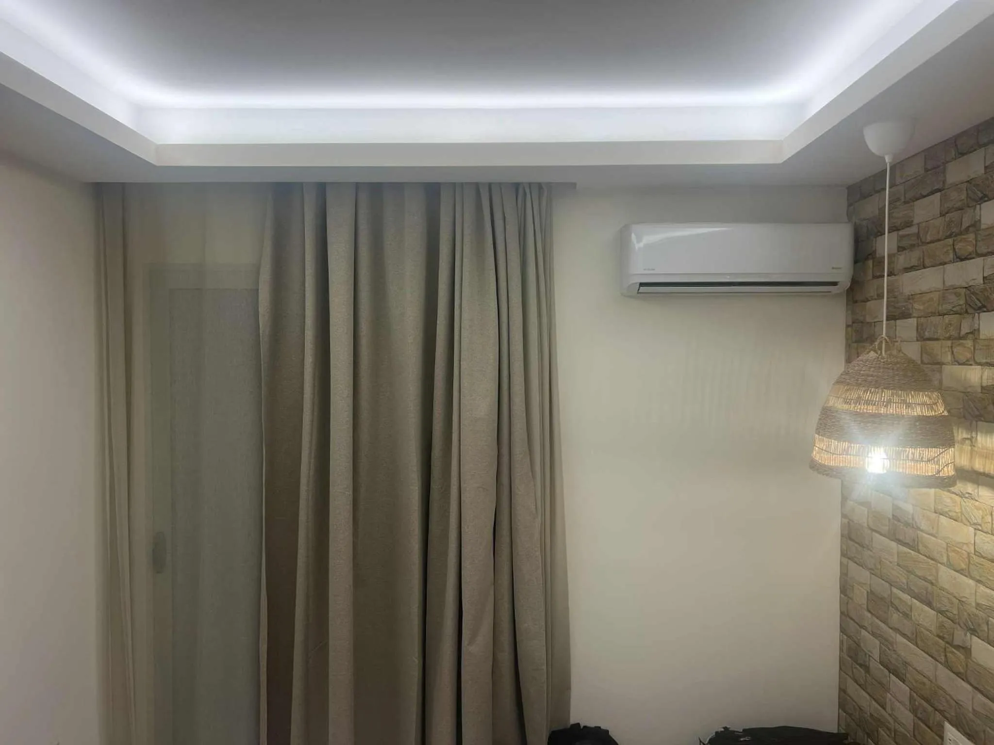 Dolphin Hotel Apartments