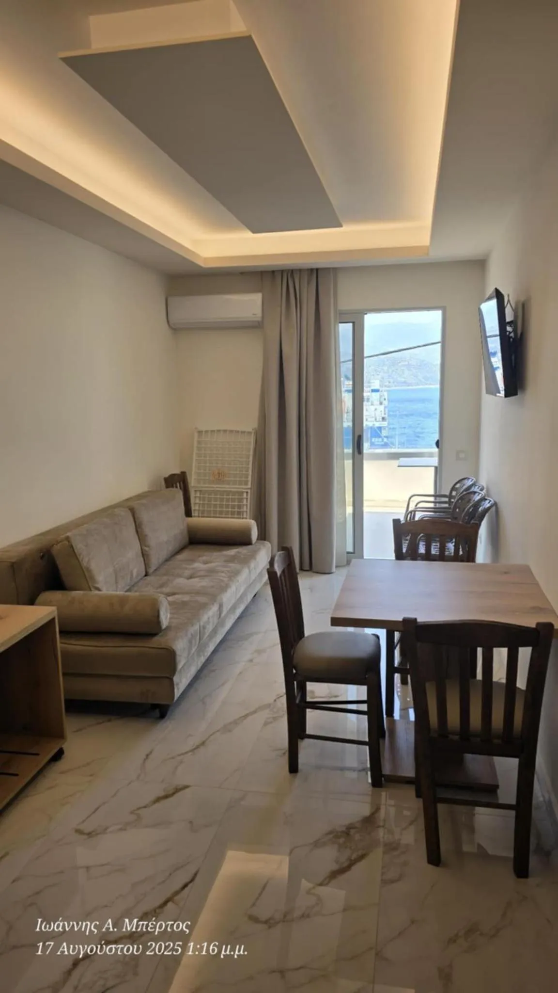 Dolphin Hotel Apartments