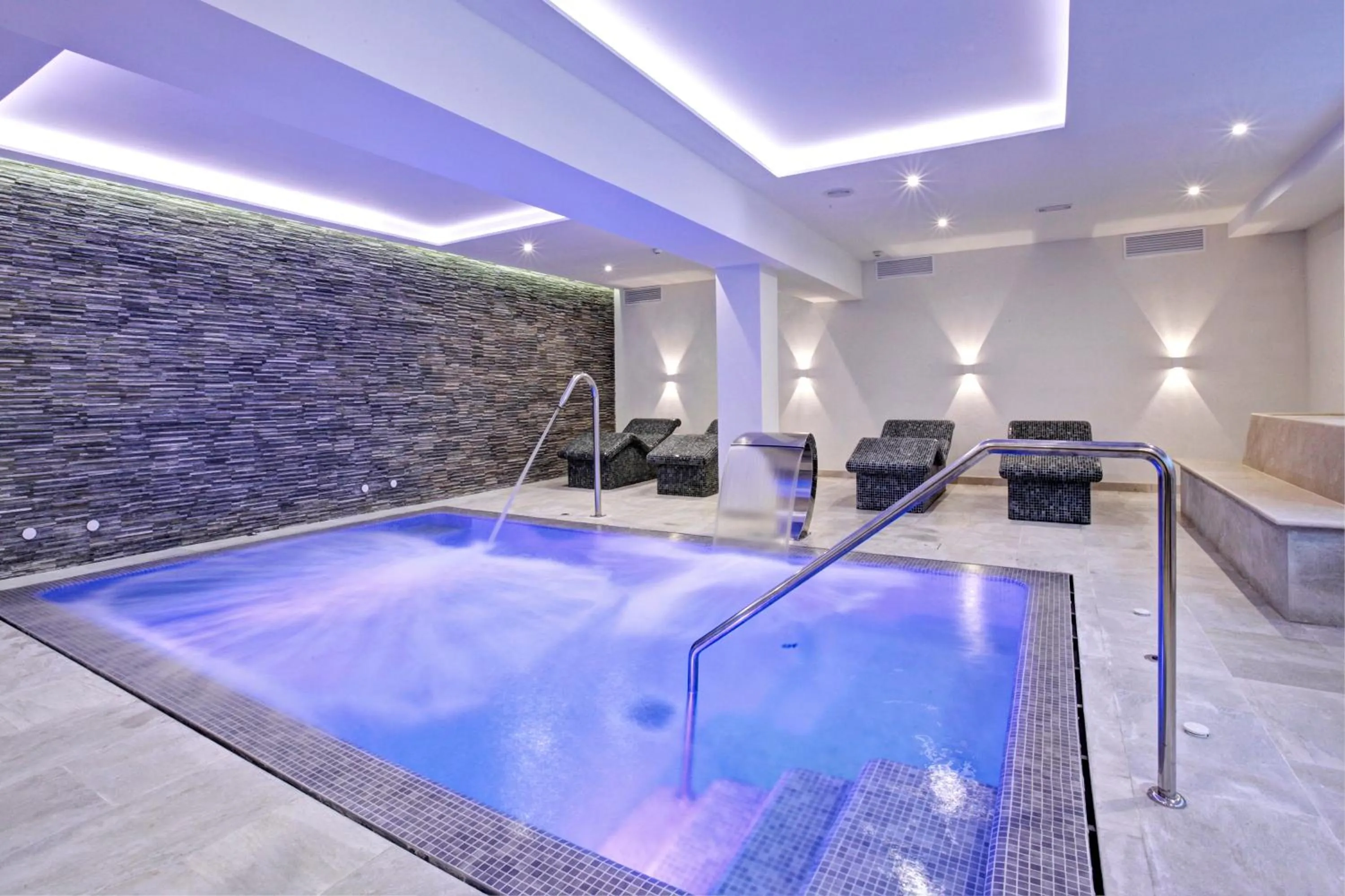 Spa and wellness centre/facilities in Grupotel Ibiza Beach Resort - Adults Only