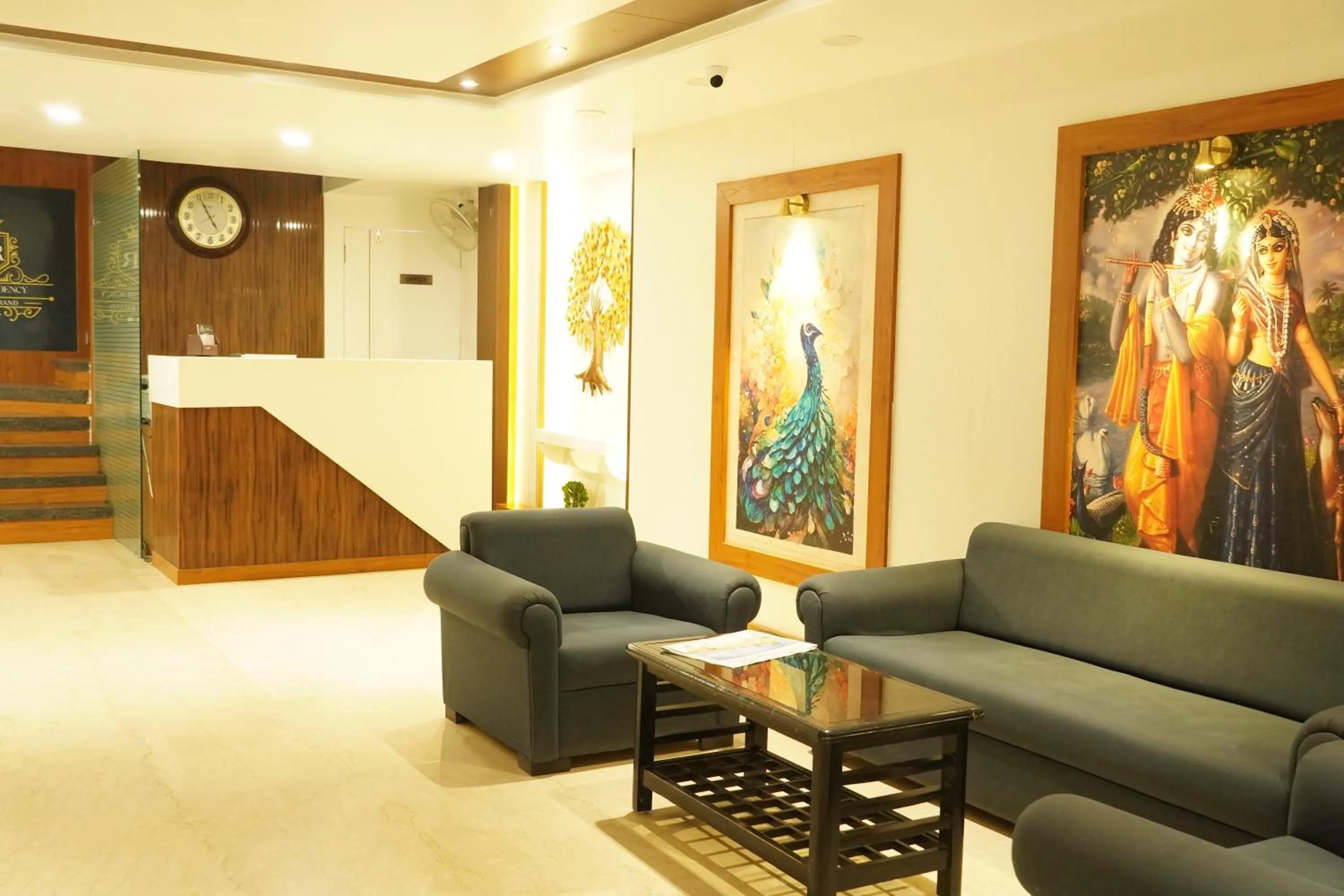 Living room in Hotel Heera Residency