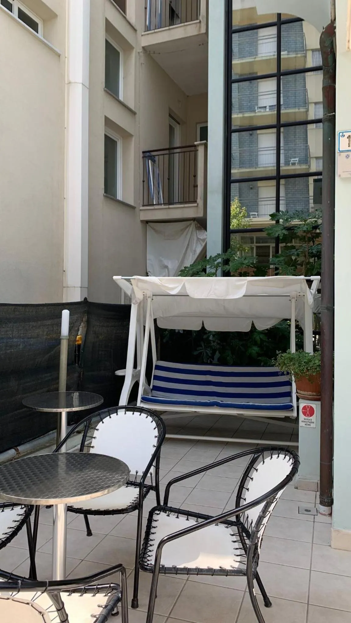 Patio in Hotel Poker