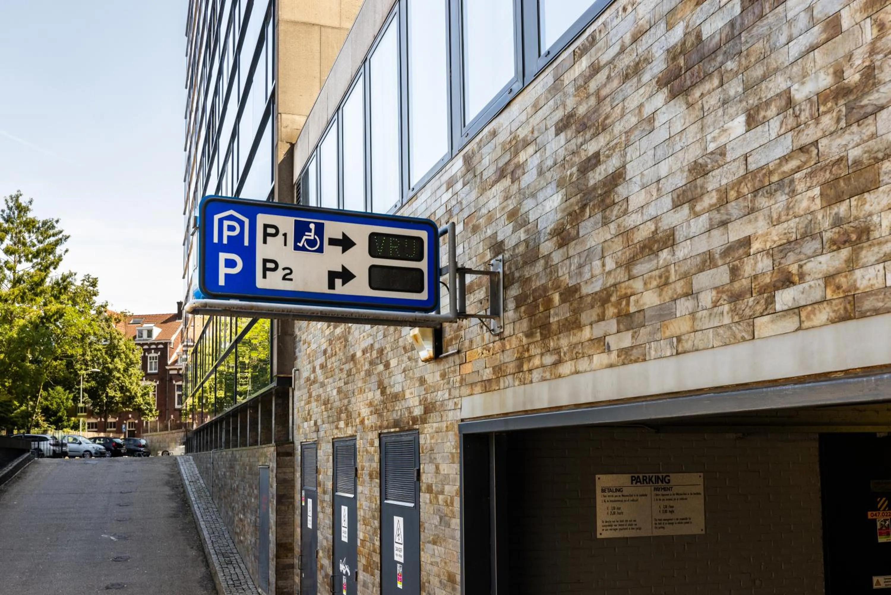 Parking in Pullman Eindhoven Cocagne