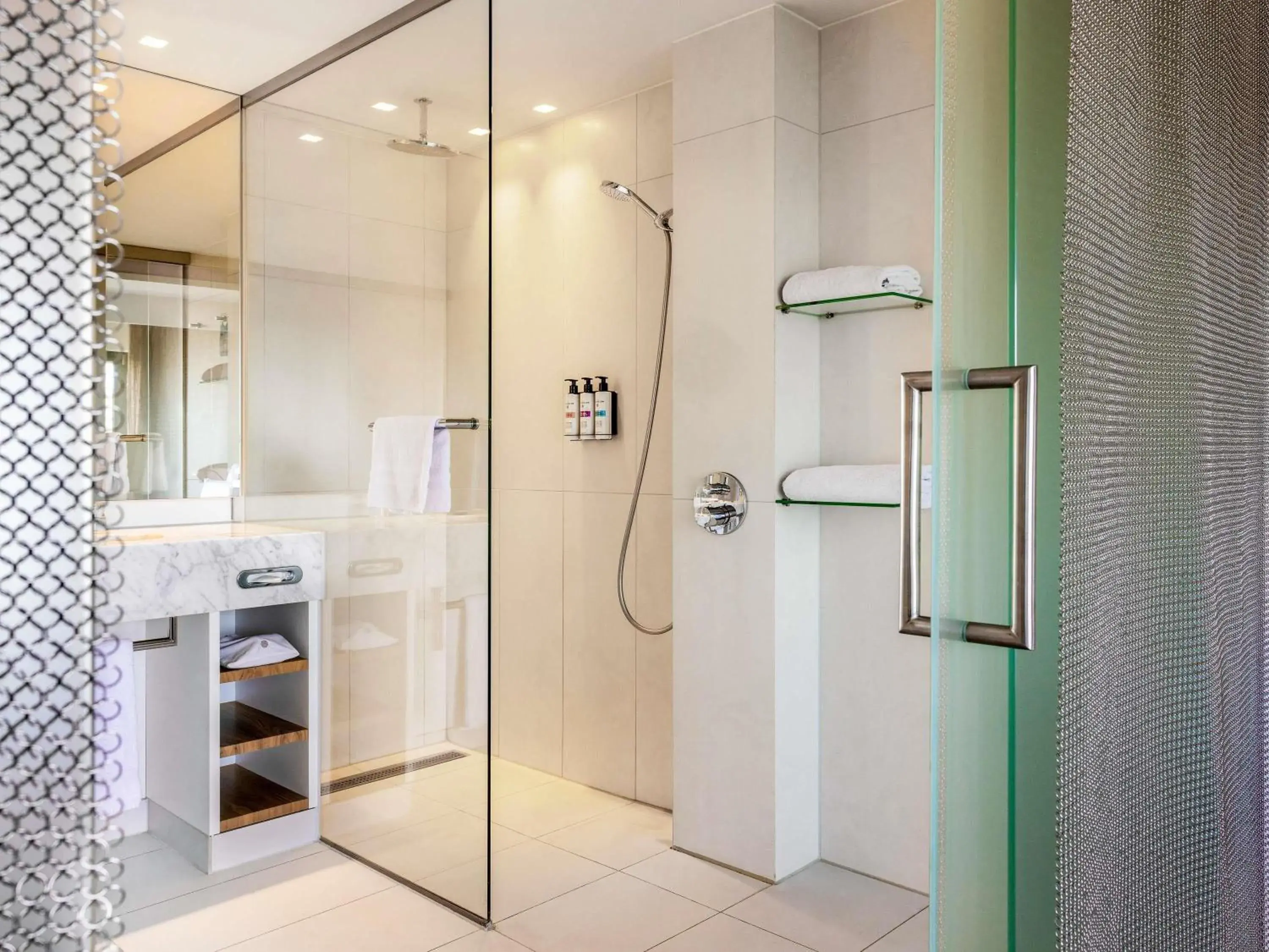 Executive King Room in Pullman Eindhoven Cocagne Executive King Room in Pullman Eindhoven Cocagne