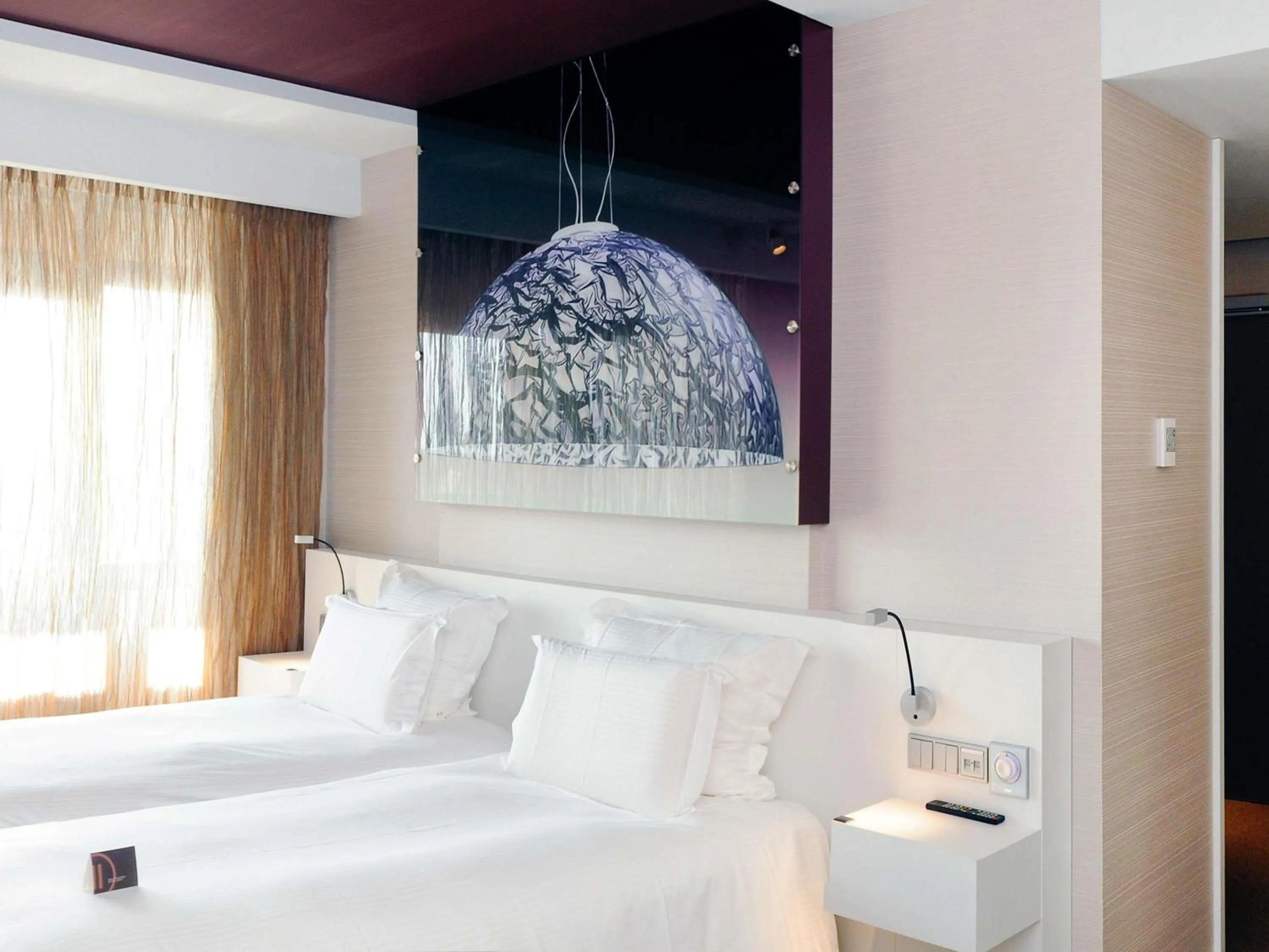 Bedroom, Bed in Pullman Eindhoven Cocagne