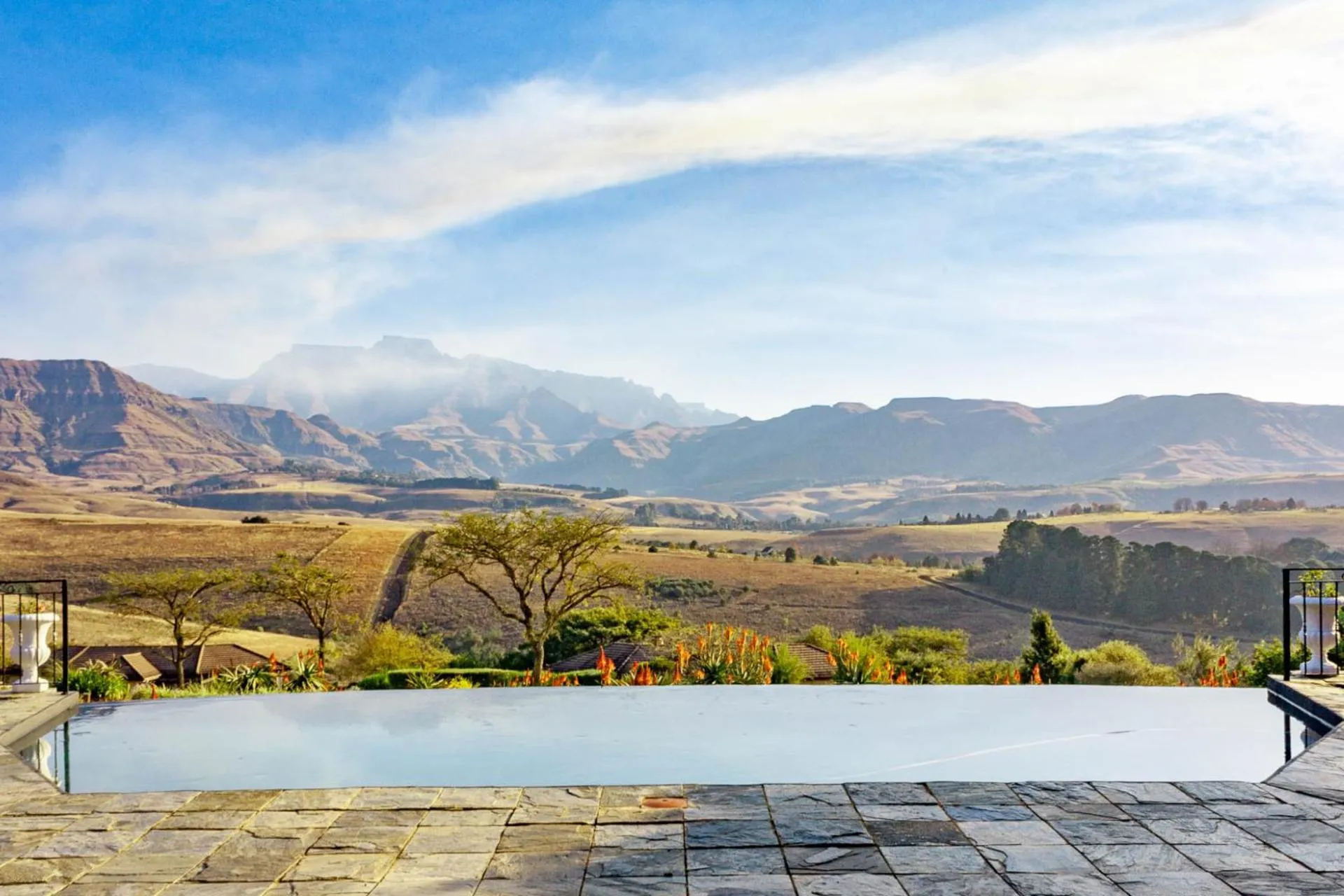 Mountain view in Inkungu Lodge