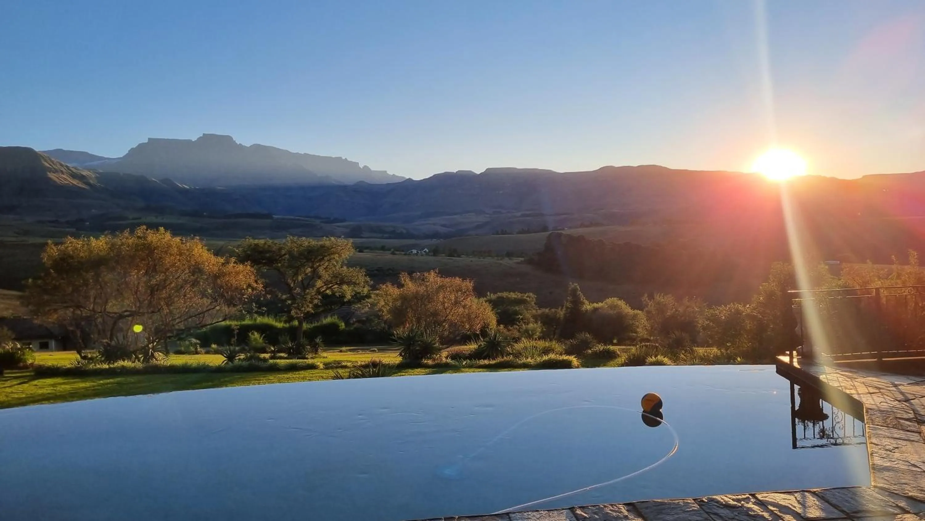 Swimming pool in Inkungu Lodge
