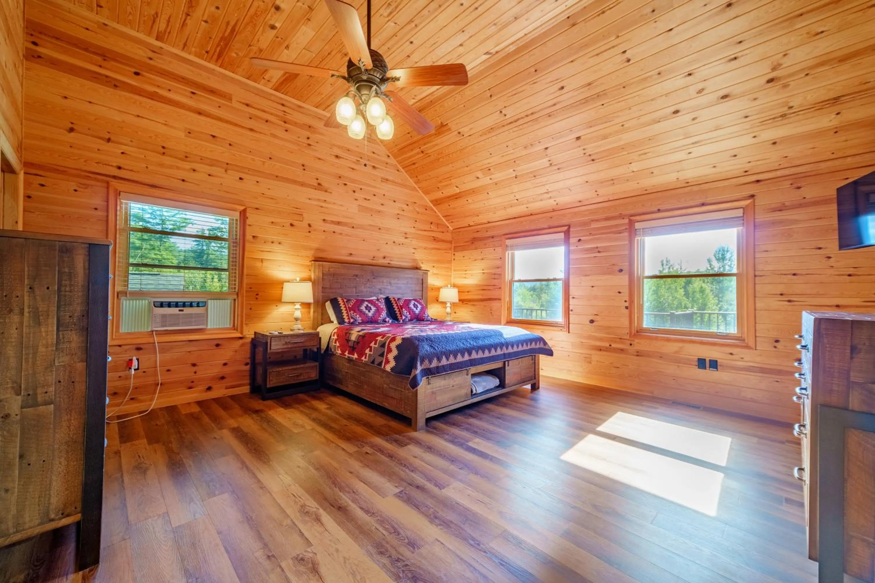 Bed in Adirondack Alpine Cabin with Hot Tub, Near Whiteface, Lake Placid, Game Rm, Fenced Yard, Views