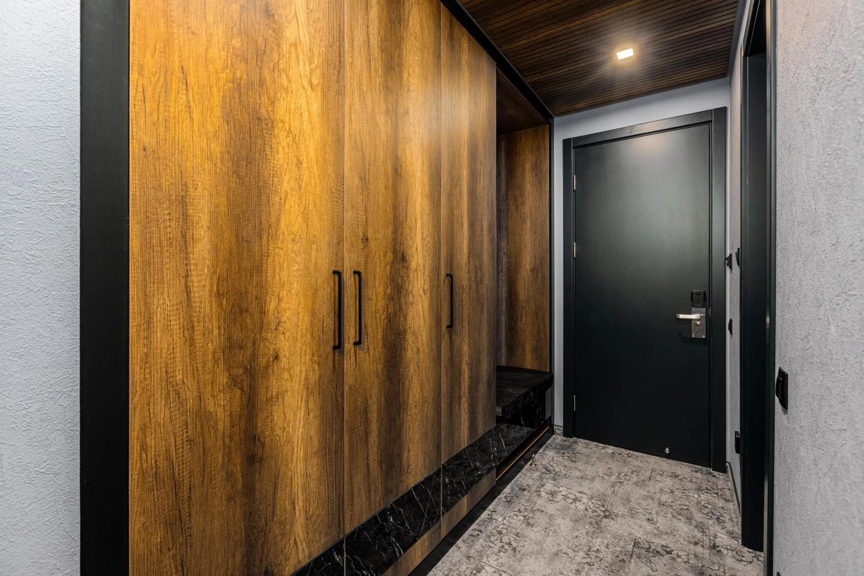 wardrobe in Hotel Qvevrebi