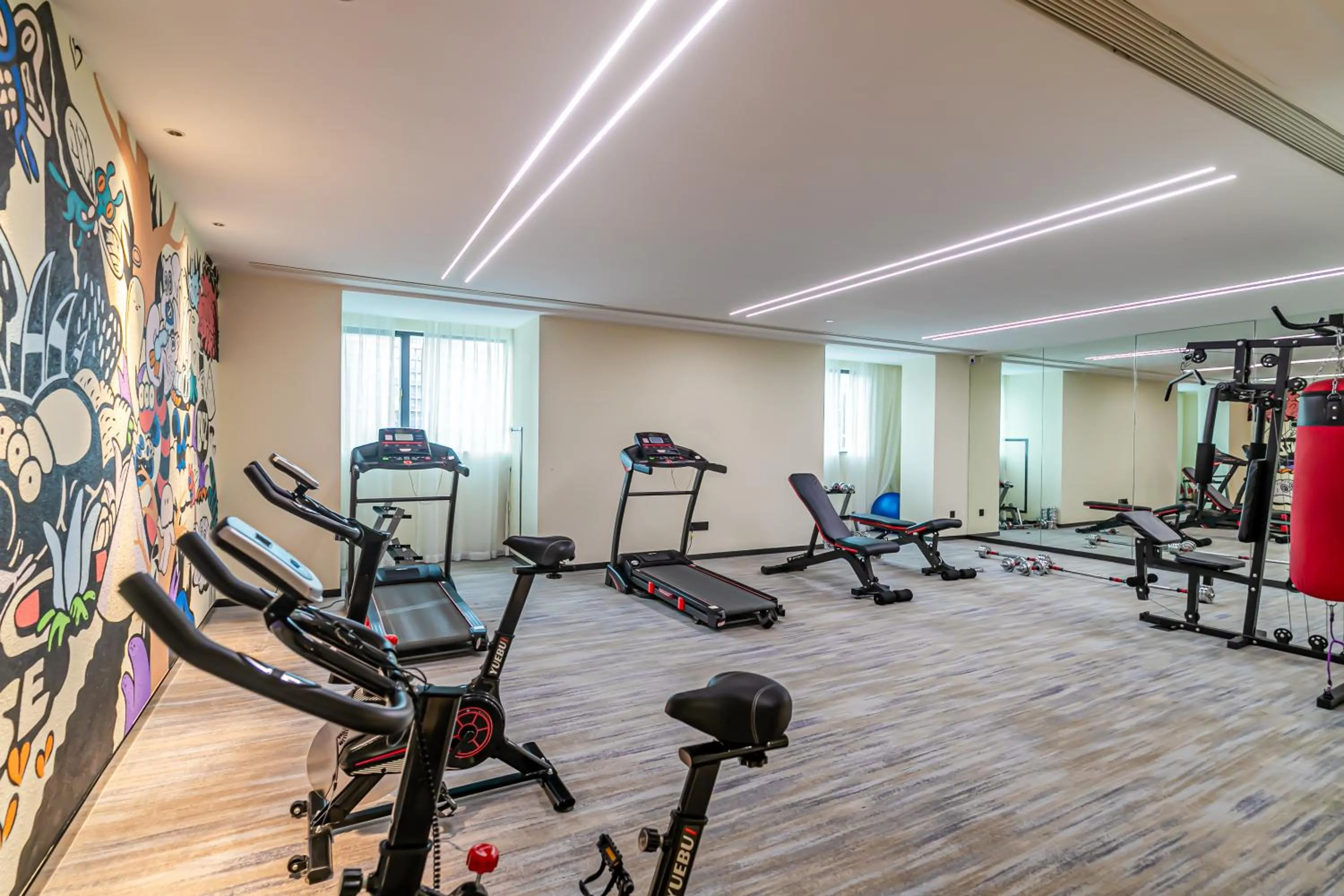Fitness centre/facilities in Empathy Hotel - Guangzhou East Railway Station Tianhe Sports Center
