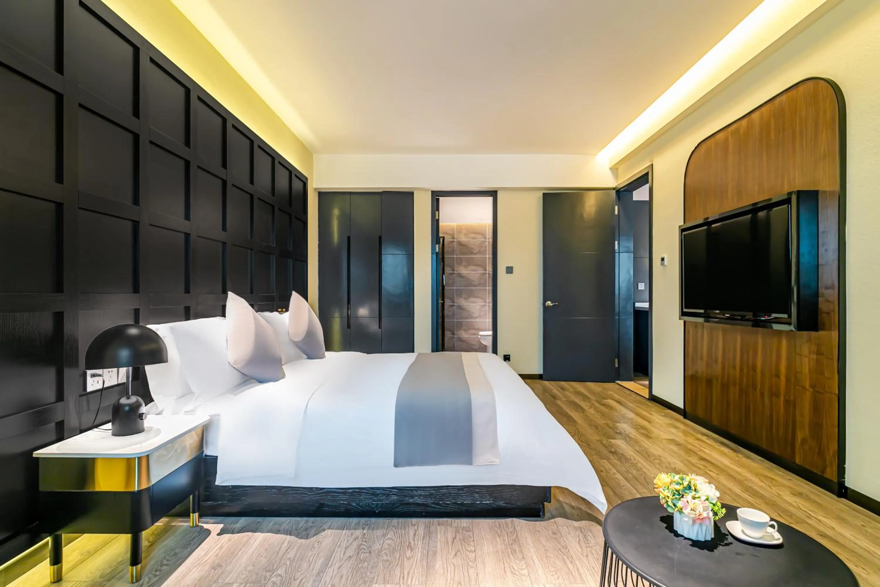Bed in Empathy Hotel - Guangzhou East Railway Station Tianhe Sports Center