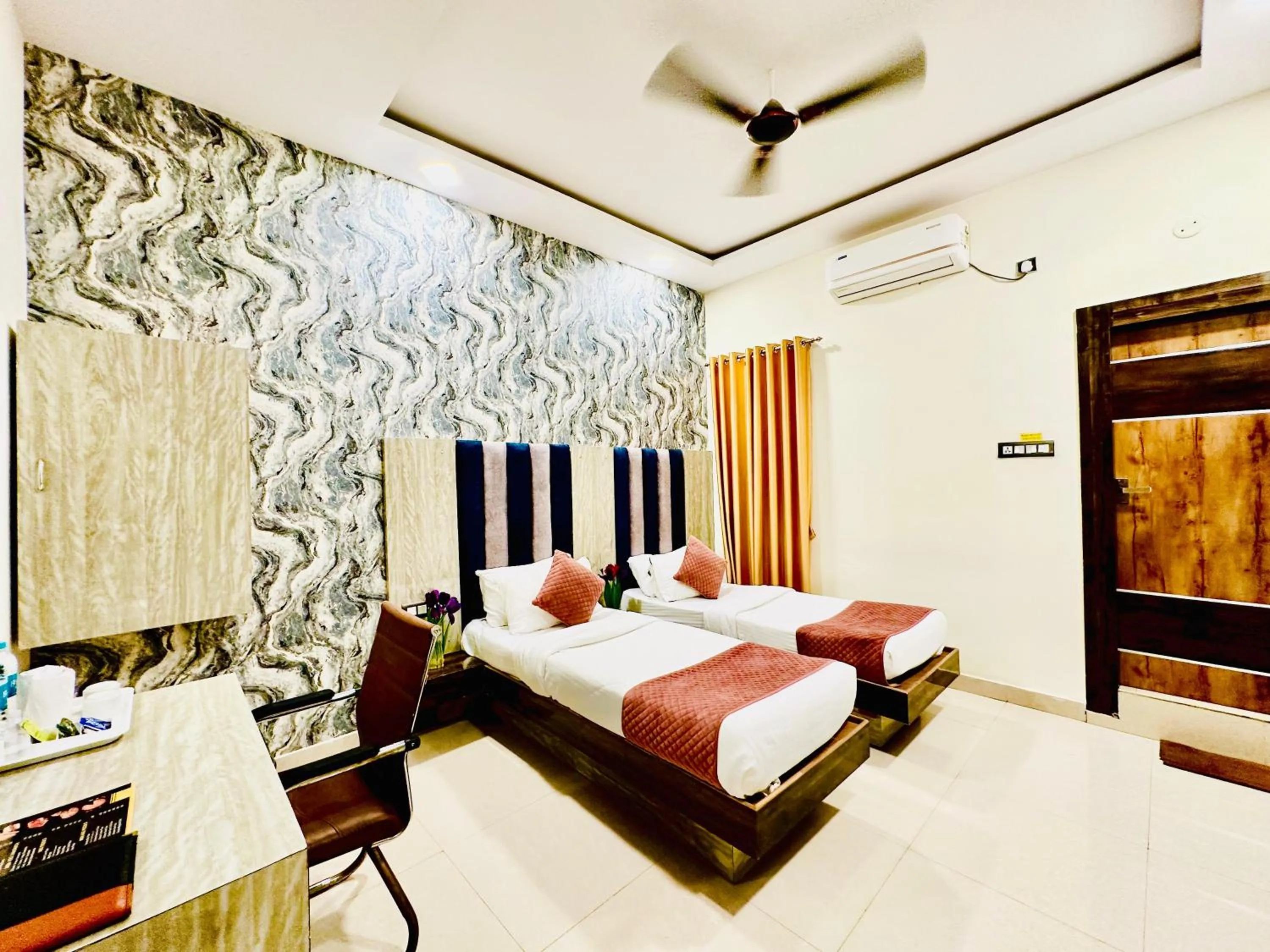 Property building, Bed in Hotel Sky International- Airport Zone Hyderabad