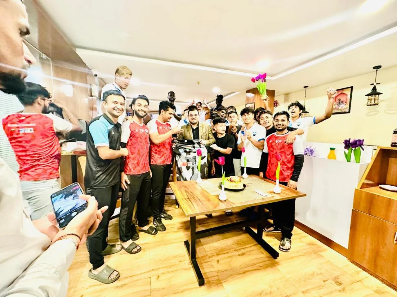 Restaurant/places to eat in Hotel Sky International- Airport Zone Hyderabad