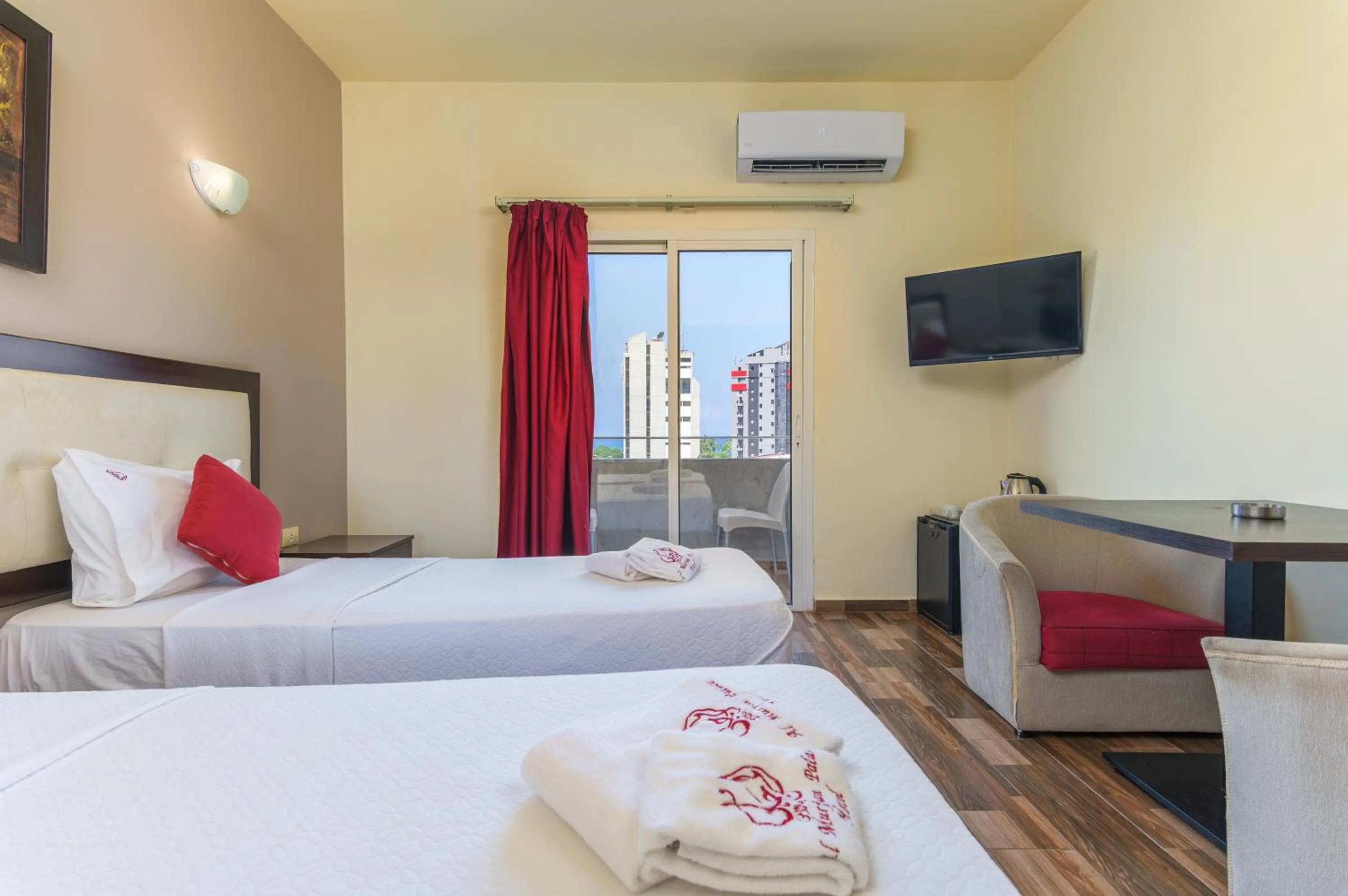 Bed in Al Murjan Palace Hotel Jounieh