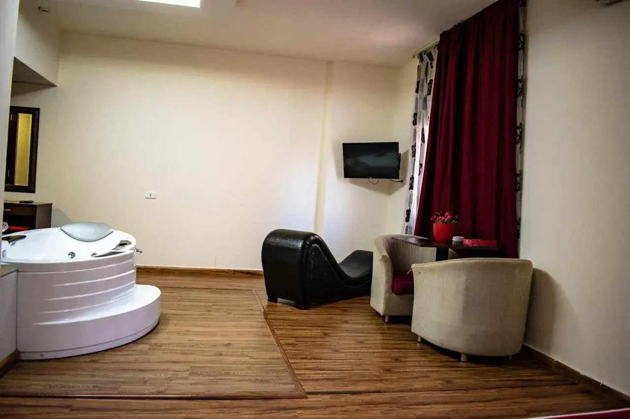 Junior Suite in Al Murjan Palace Hotel Jounieh Junior Suite in Al Murjan Palace Hotel Jounieh