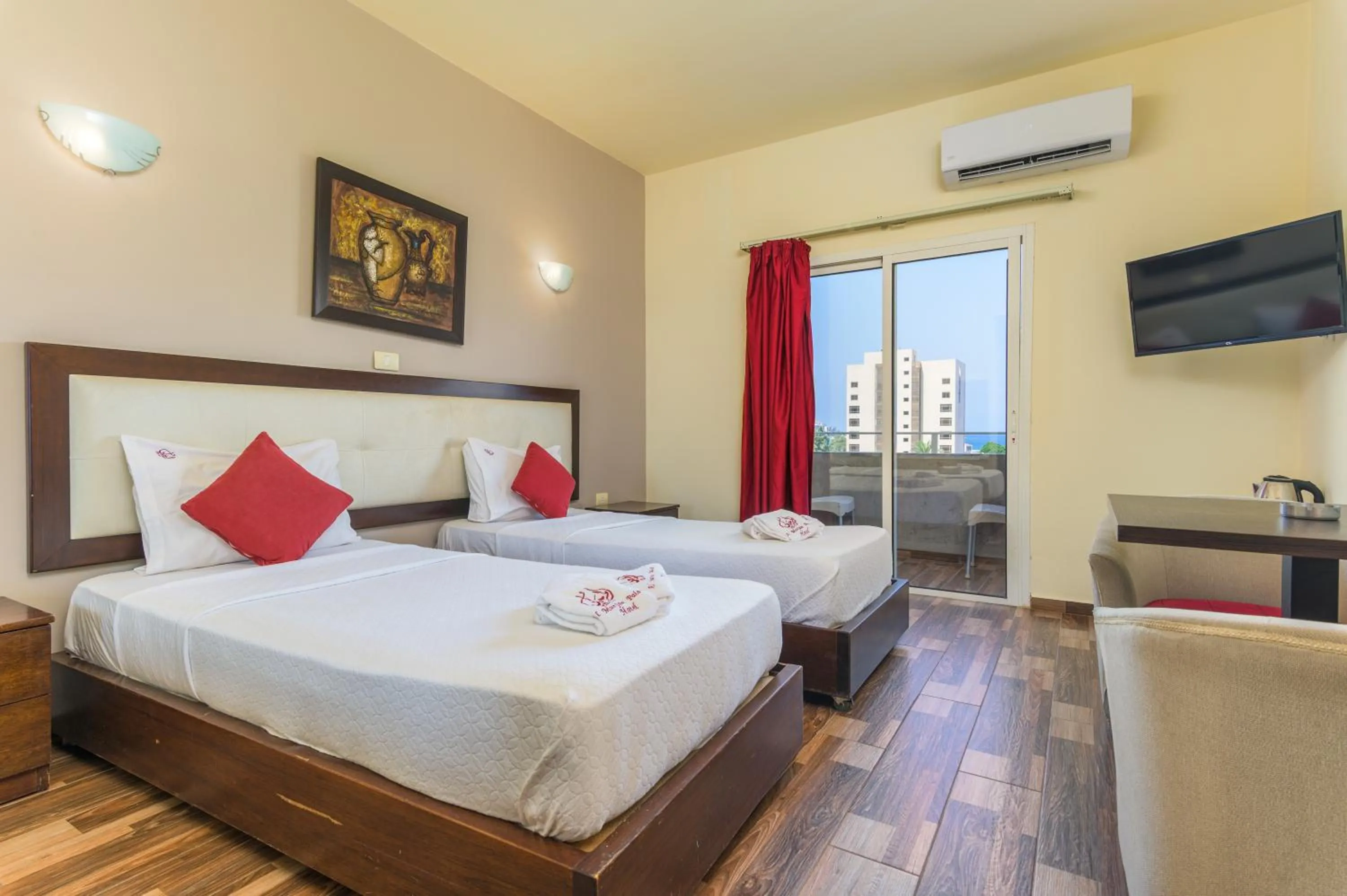 Bed in Al Murjan Palace Hotel Jounieh