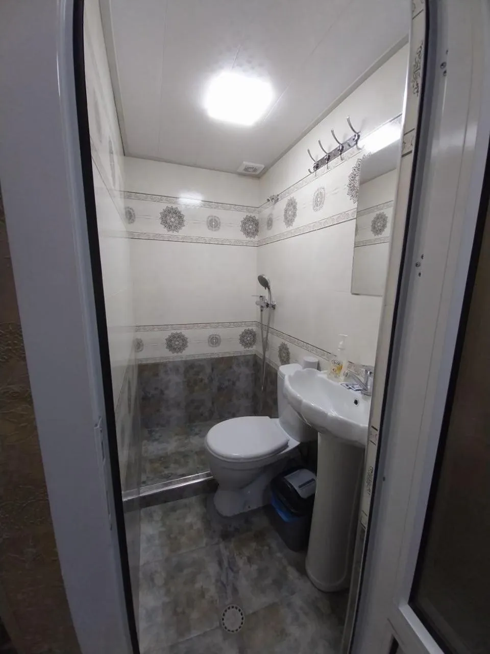 Shower in Reyhana Unique House