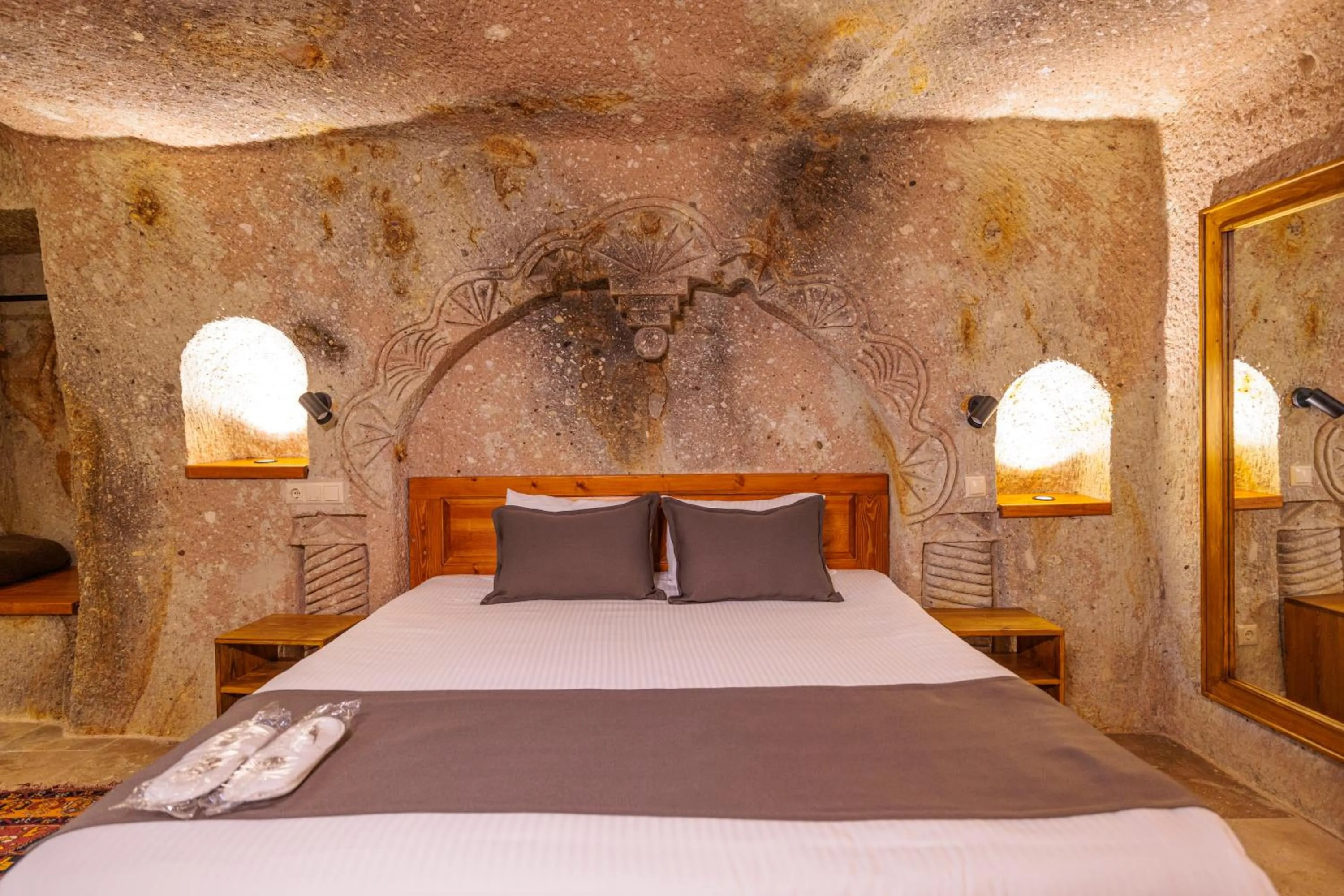 Bed in Canyon Cave Hotel