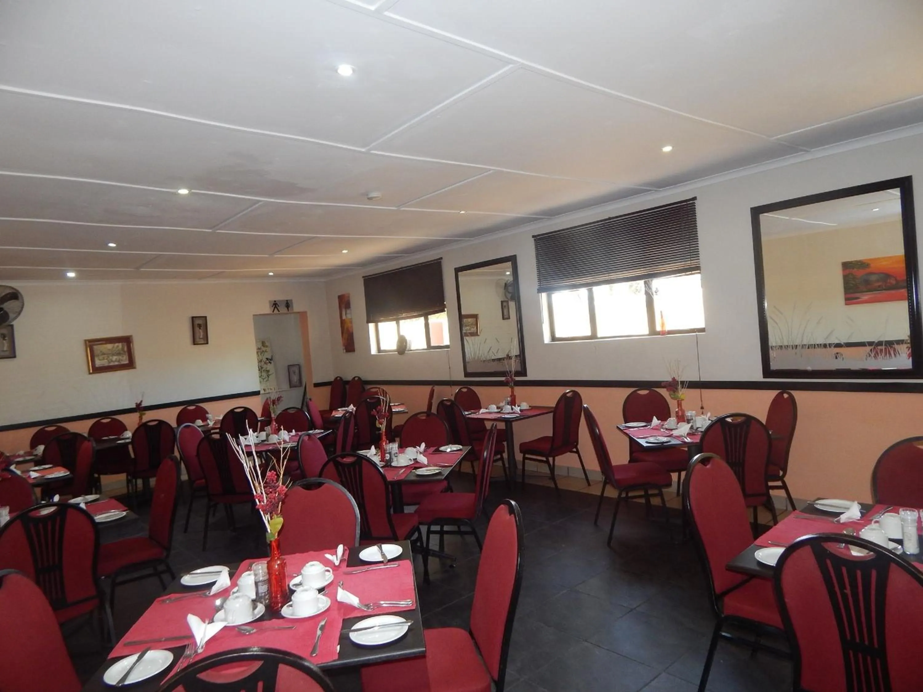 Restaurant/places to eat in St Lucia Lodge