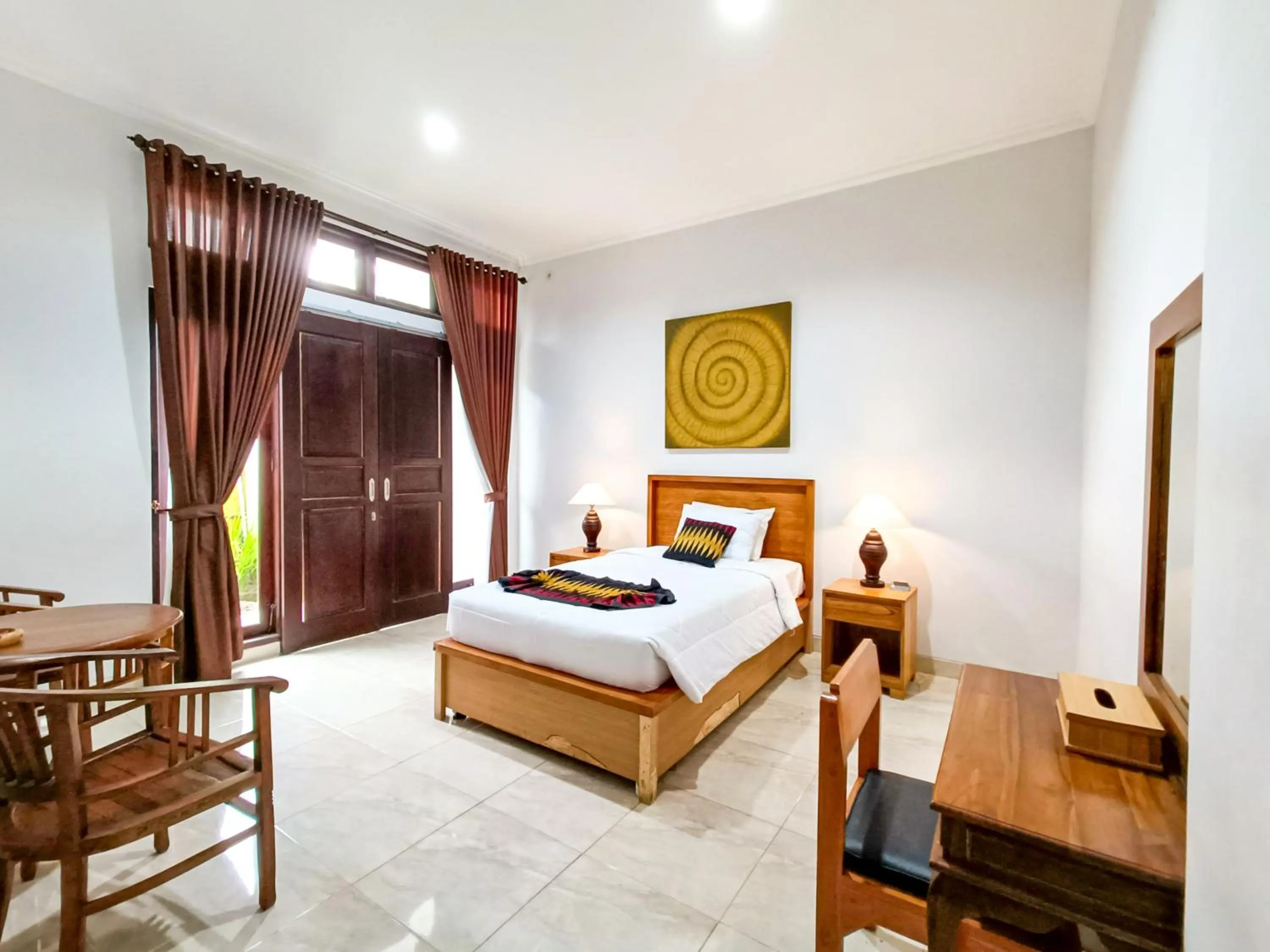 Photo of the whole room, Bed in Wisata Bintang Hotel