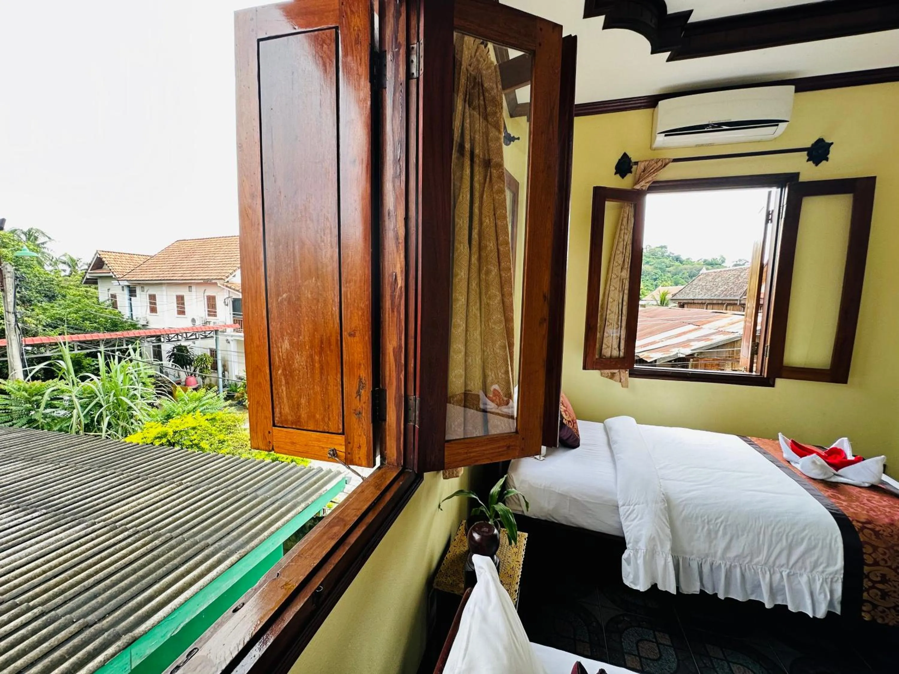 Bed in Visoun Luang Prabang Hotel