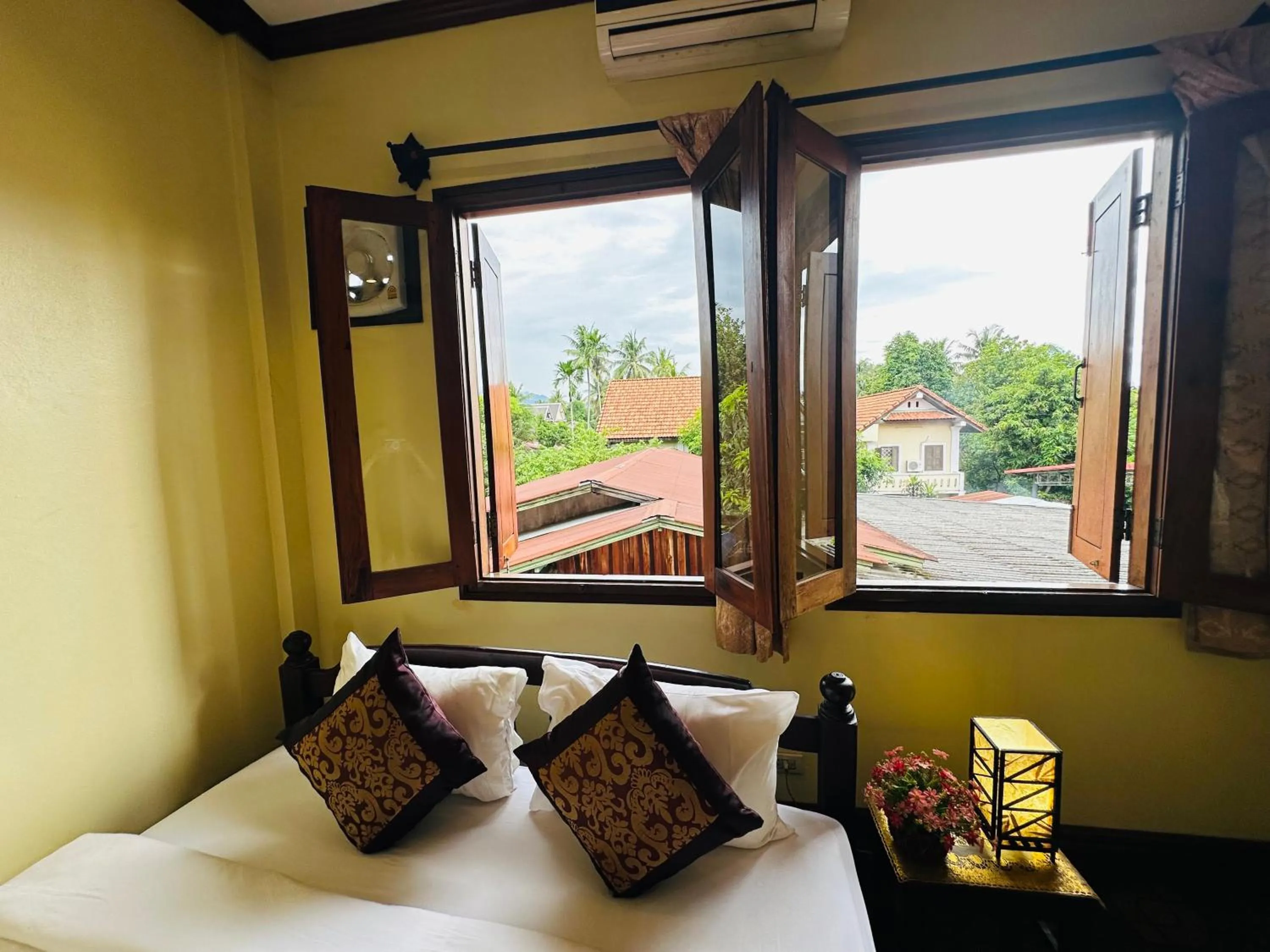 Bed in Visoun Luang Prabang Hotel