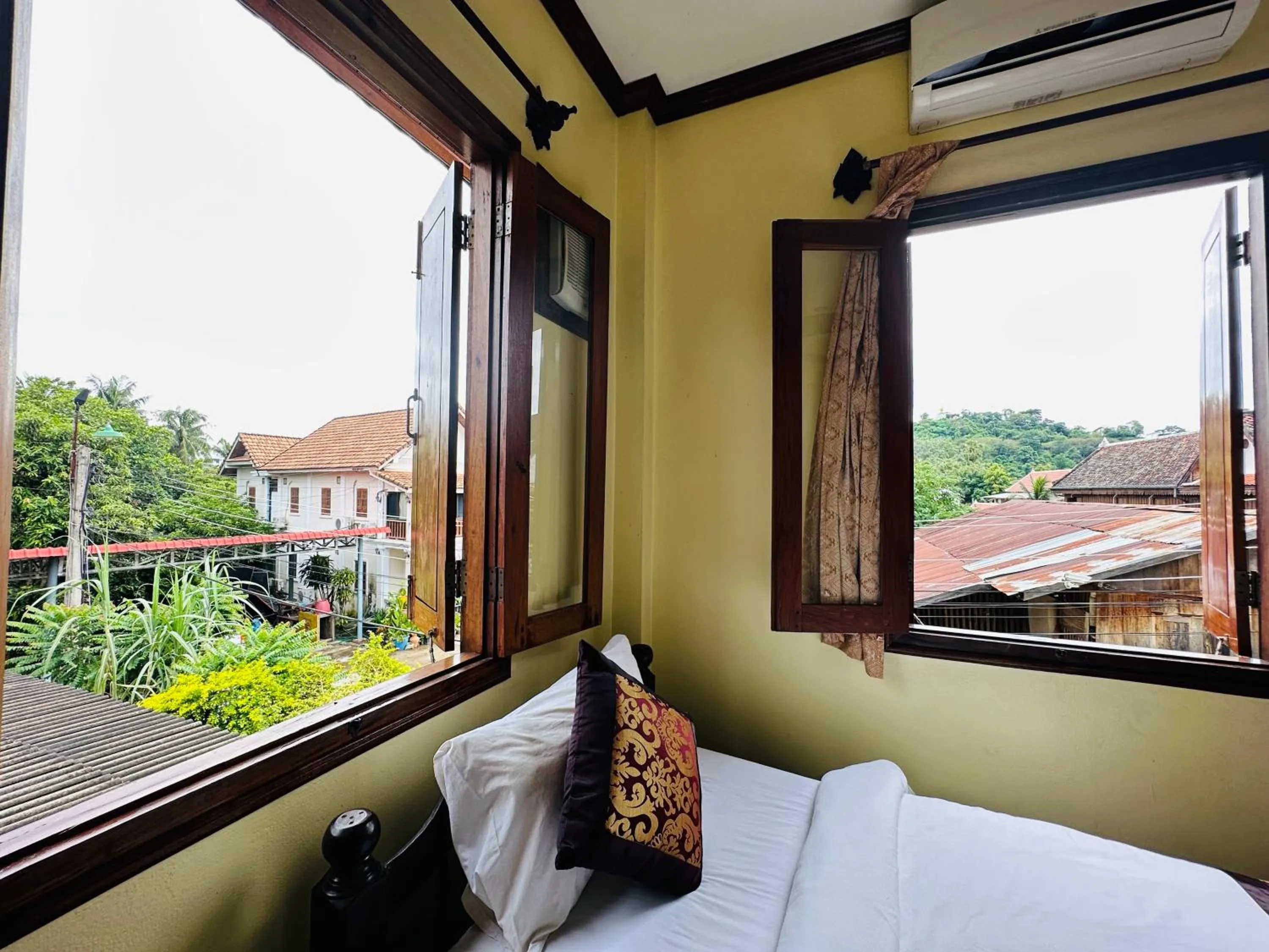 Bed in Visoun Luang Prabang Hotel