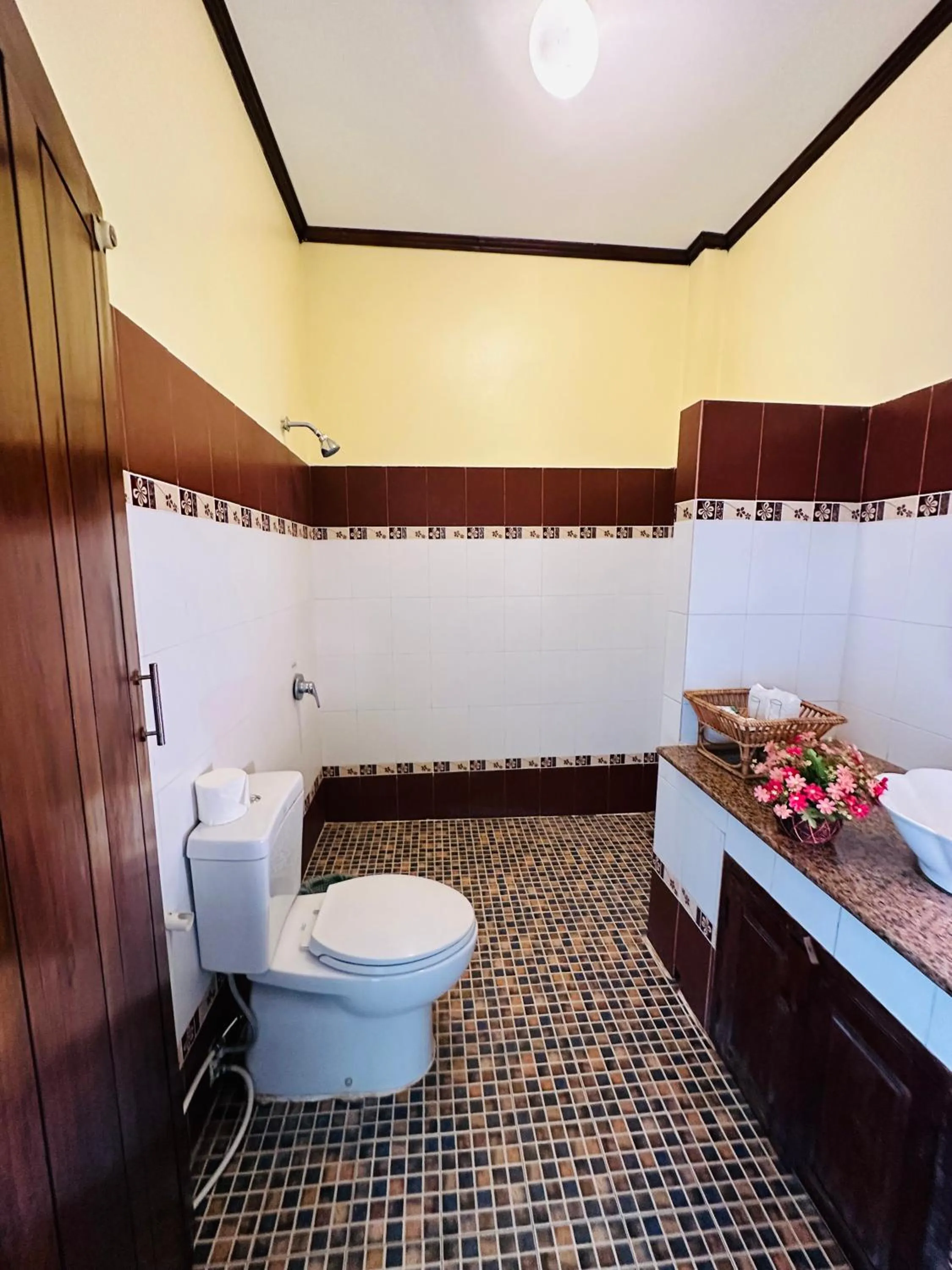 Toilet in Visoun Luang Prabang Hotel