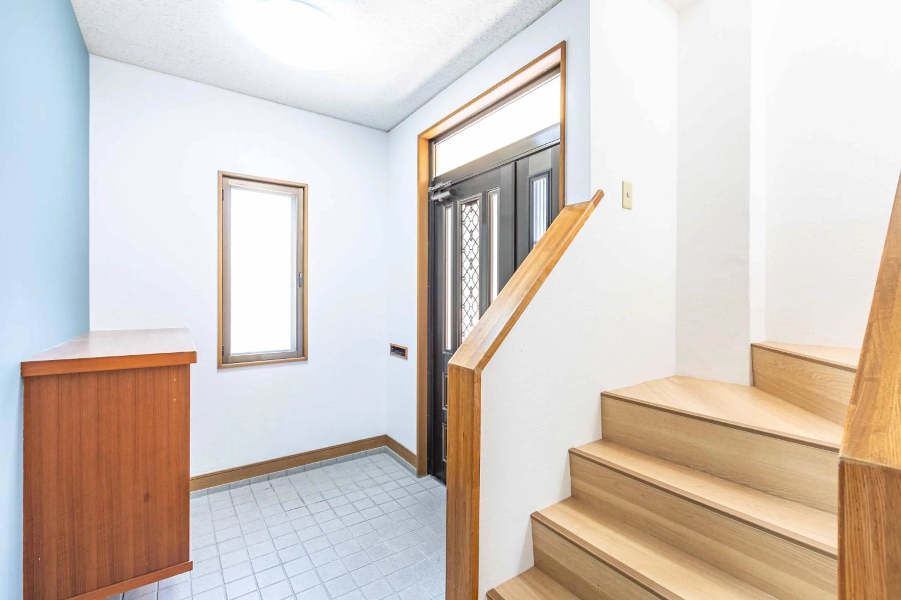 Text overlay in Azami Ann Maisonette