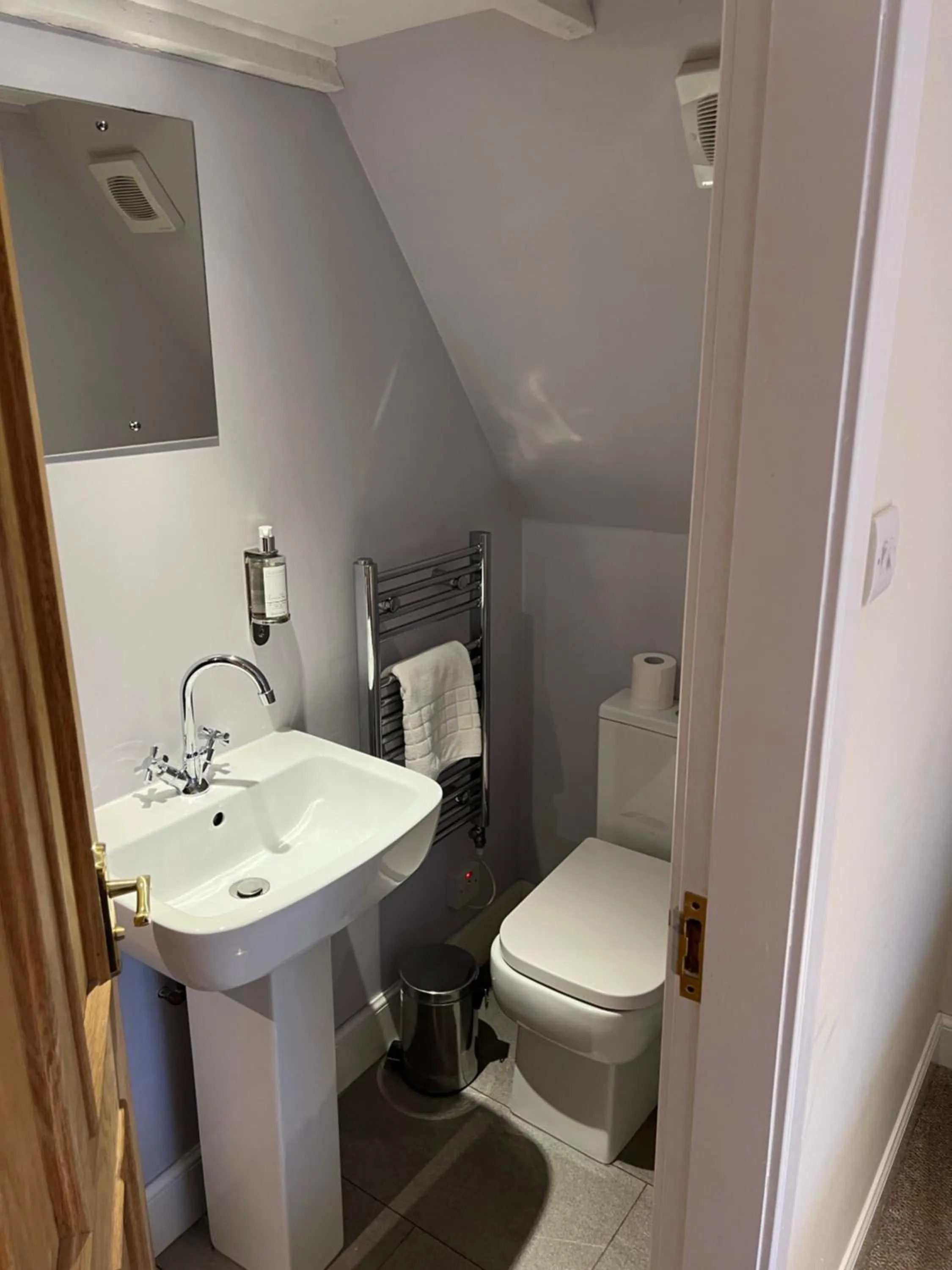 Bathroom in Dalmunzie Castle Hotel