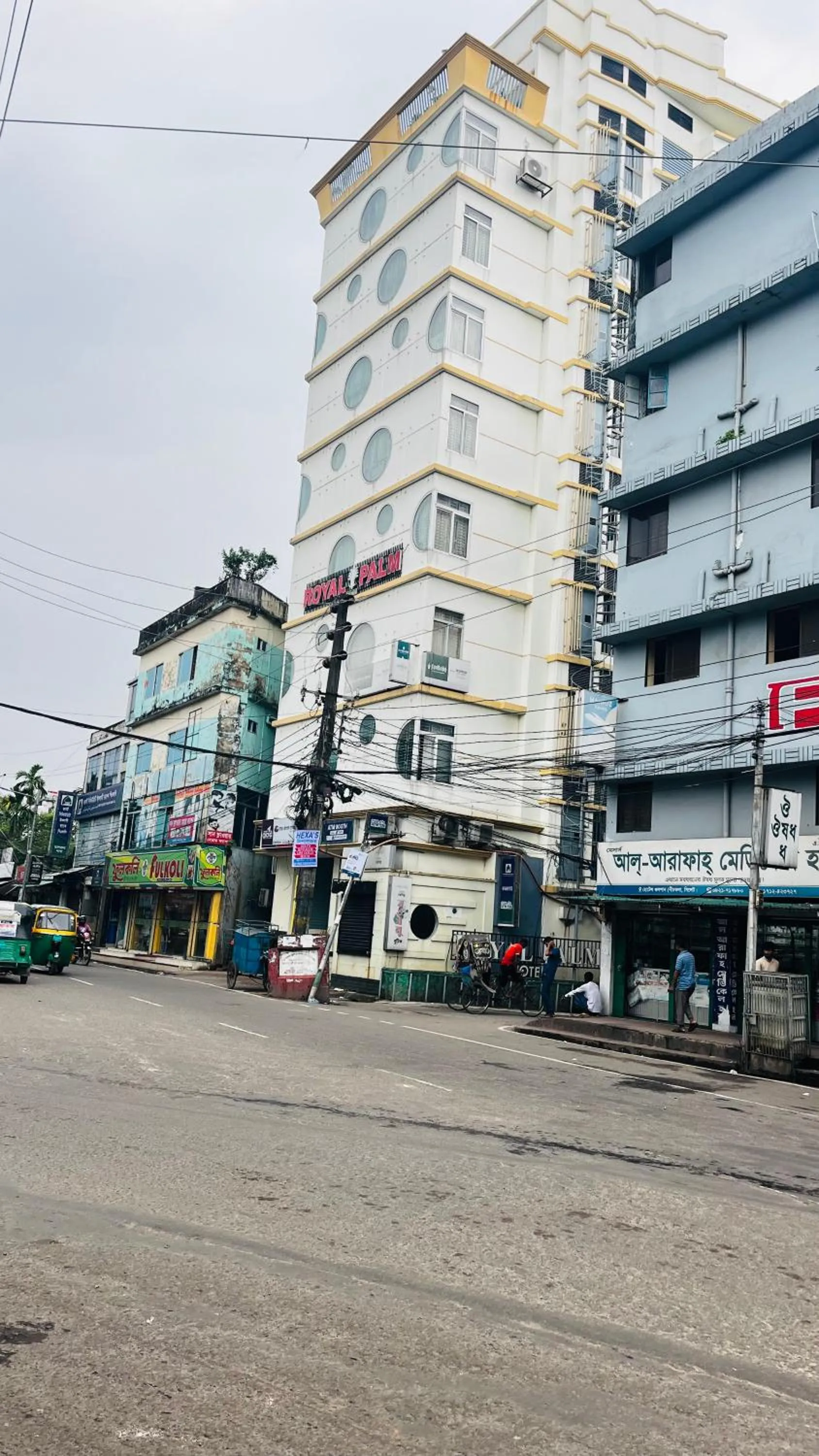 Property building in Hotel Royal Palm