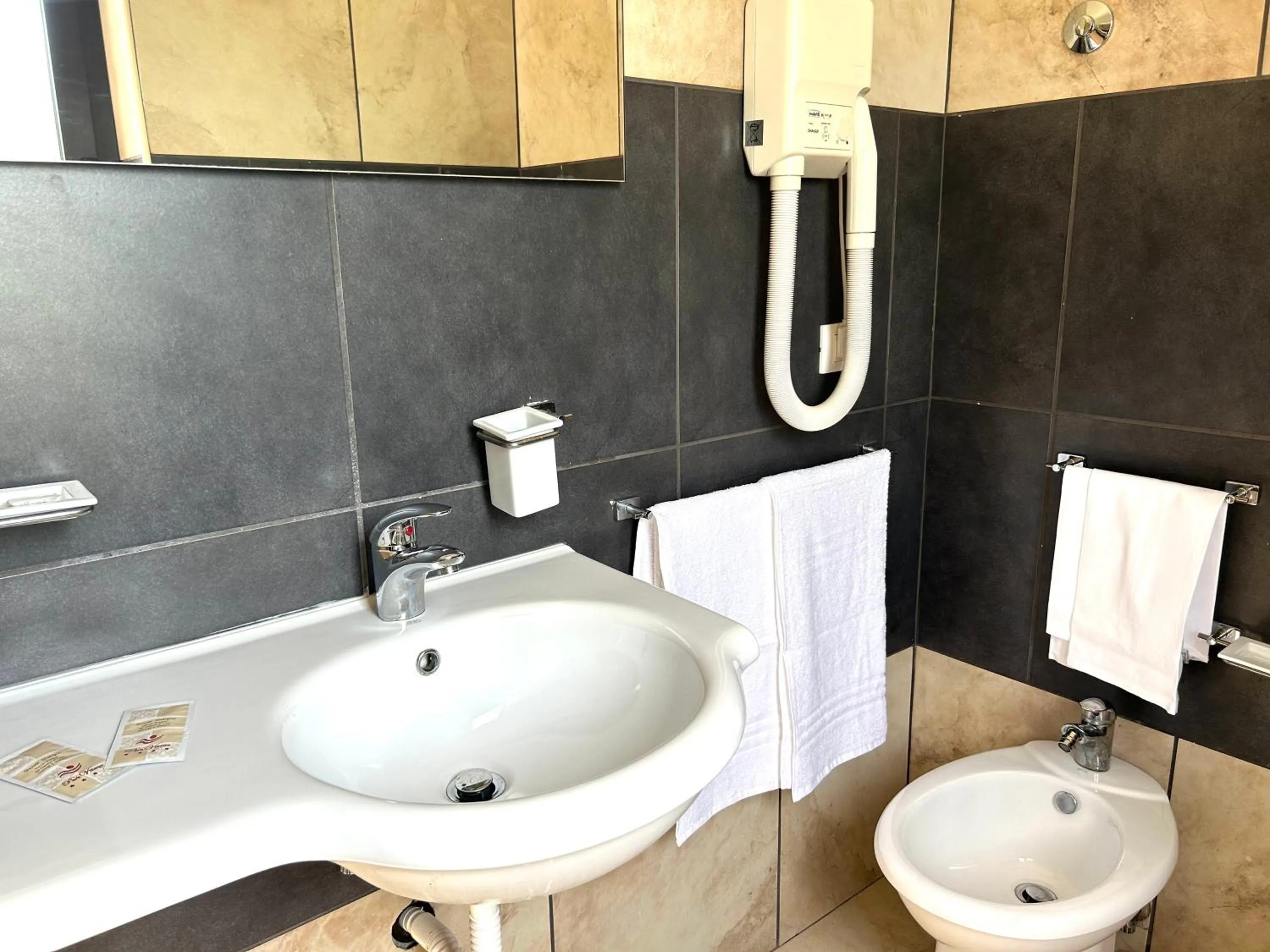 Bathroom in Hotel Park