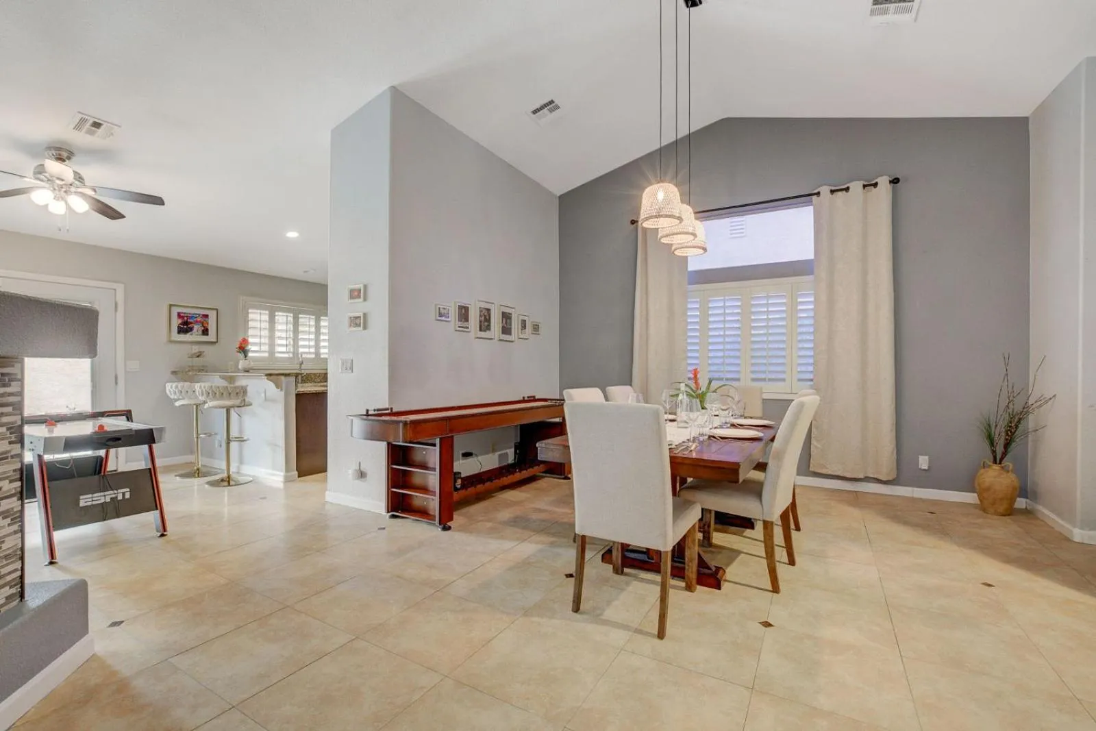 Dining area in Mirage Pool House - Heart of LV, Swimming Pool, Games, heavenly relaxation
