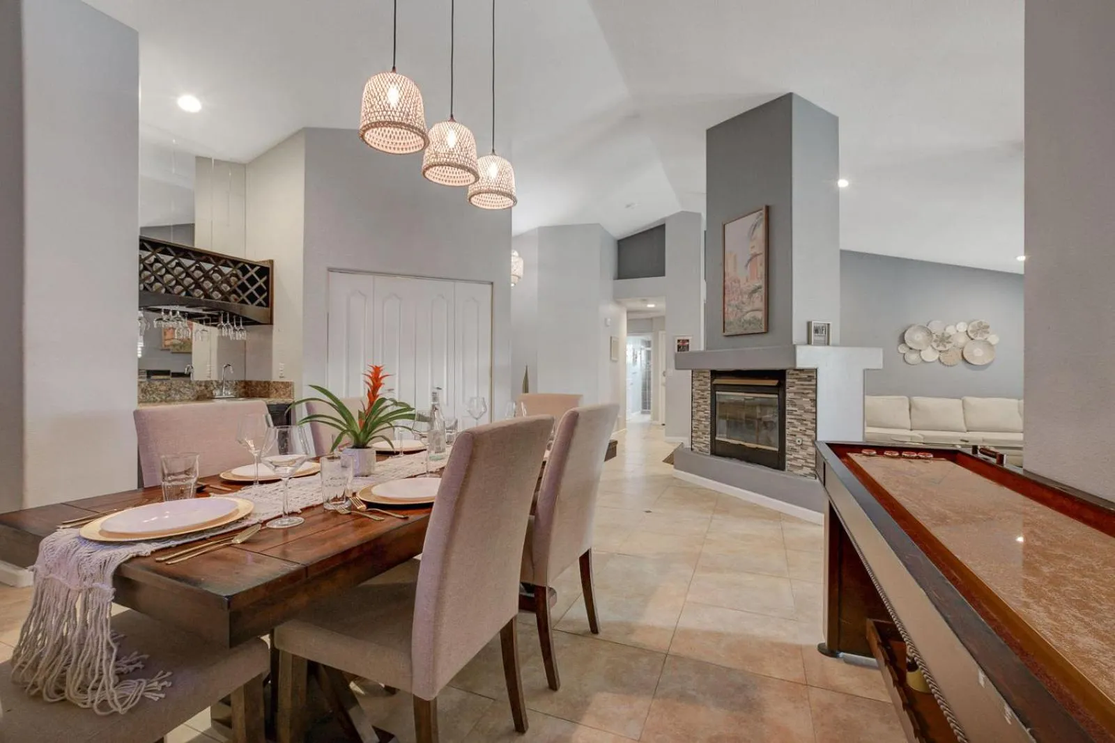 Dining area in Mirage Pool House - Heart of LV, Swimming Pool, Games, heavenly relaxation